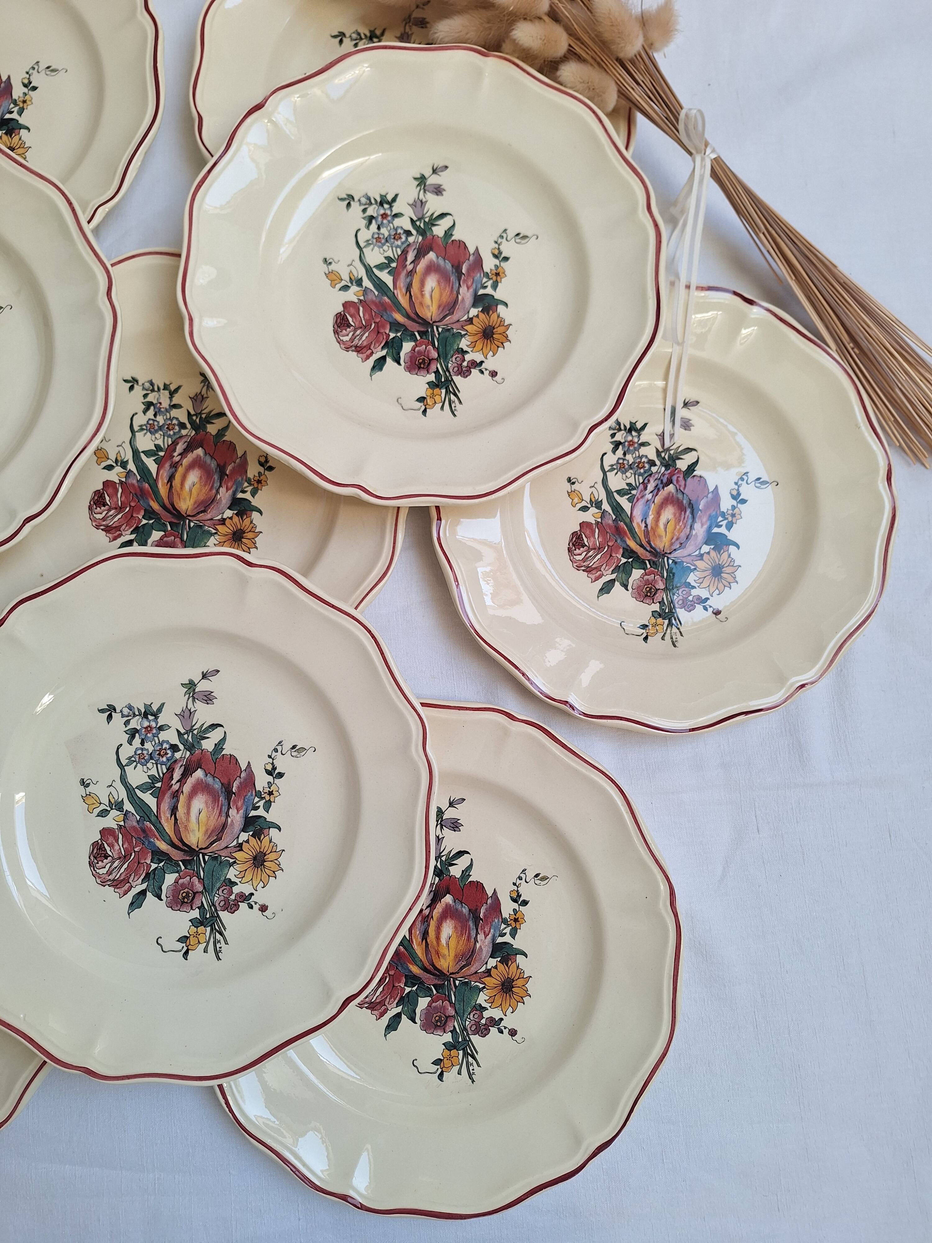 Flat plates Digoin Sarreguemines Model Loraine