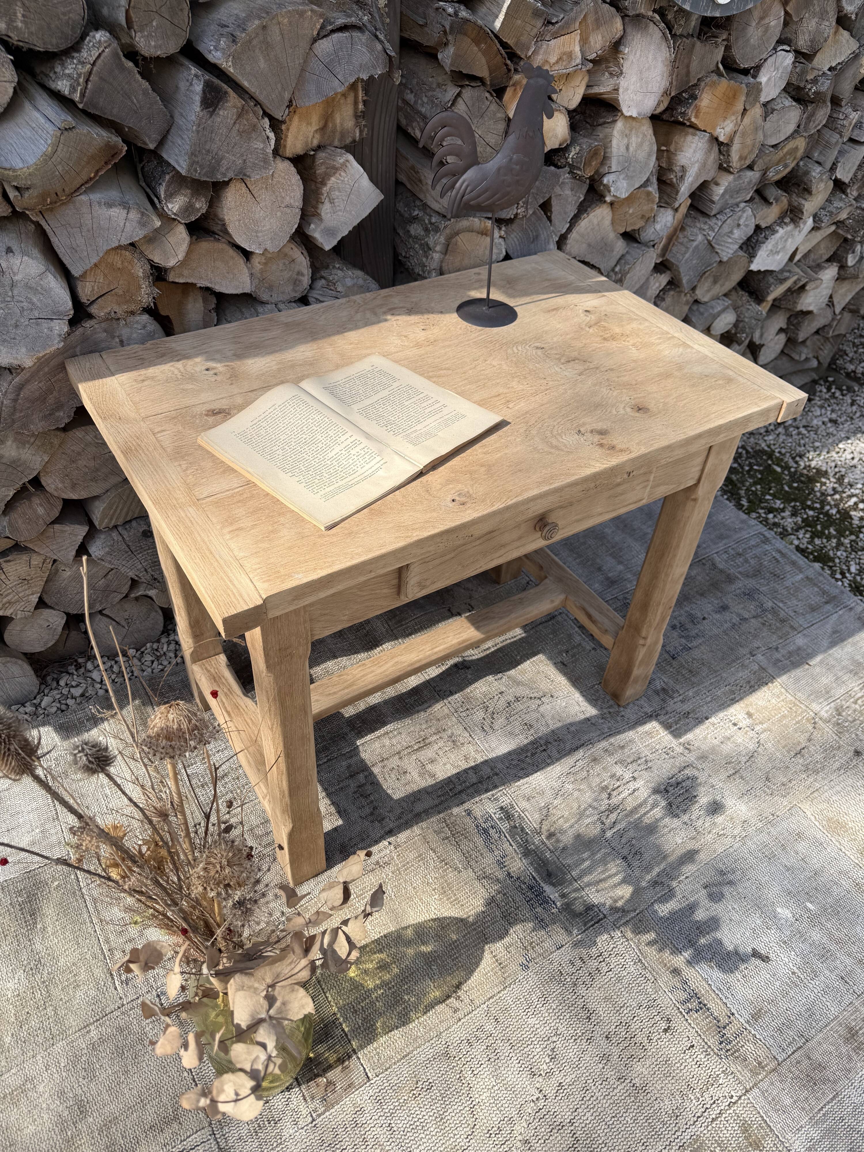 Small farmhouse table 90cm