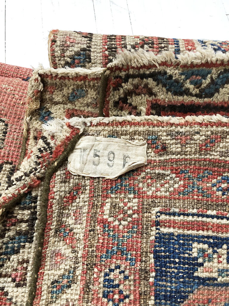 Persian XXL carpet early 20th century 260x351cm