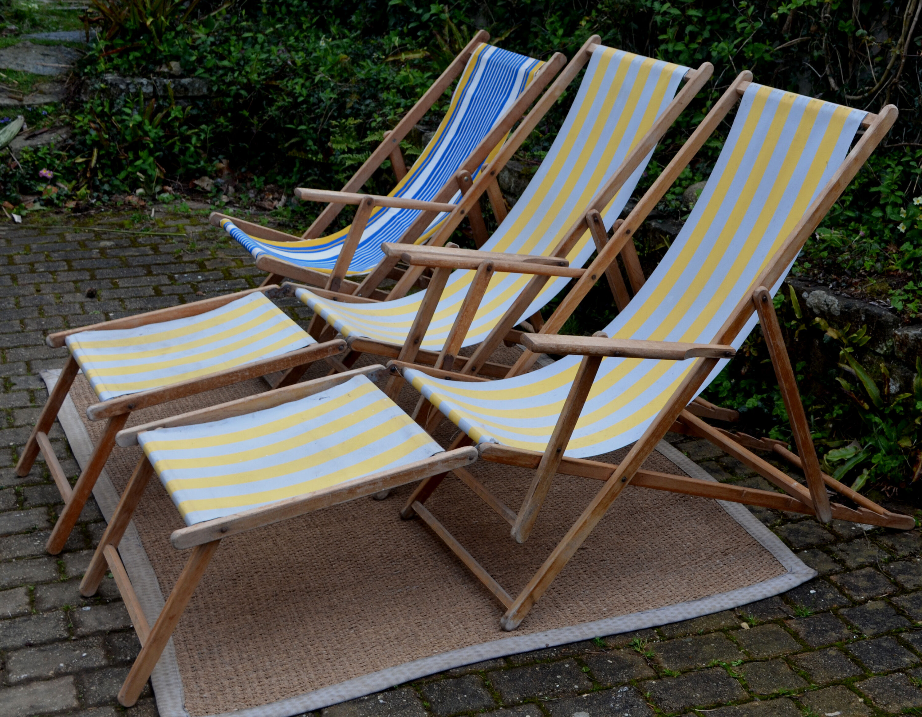 Sunbed chairs