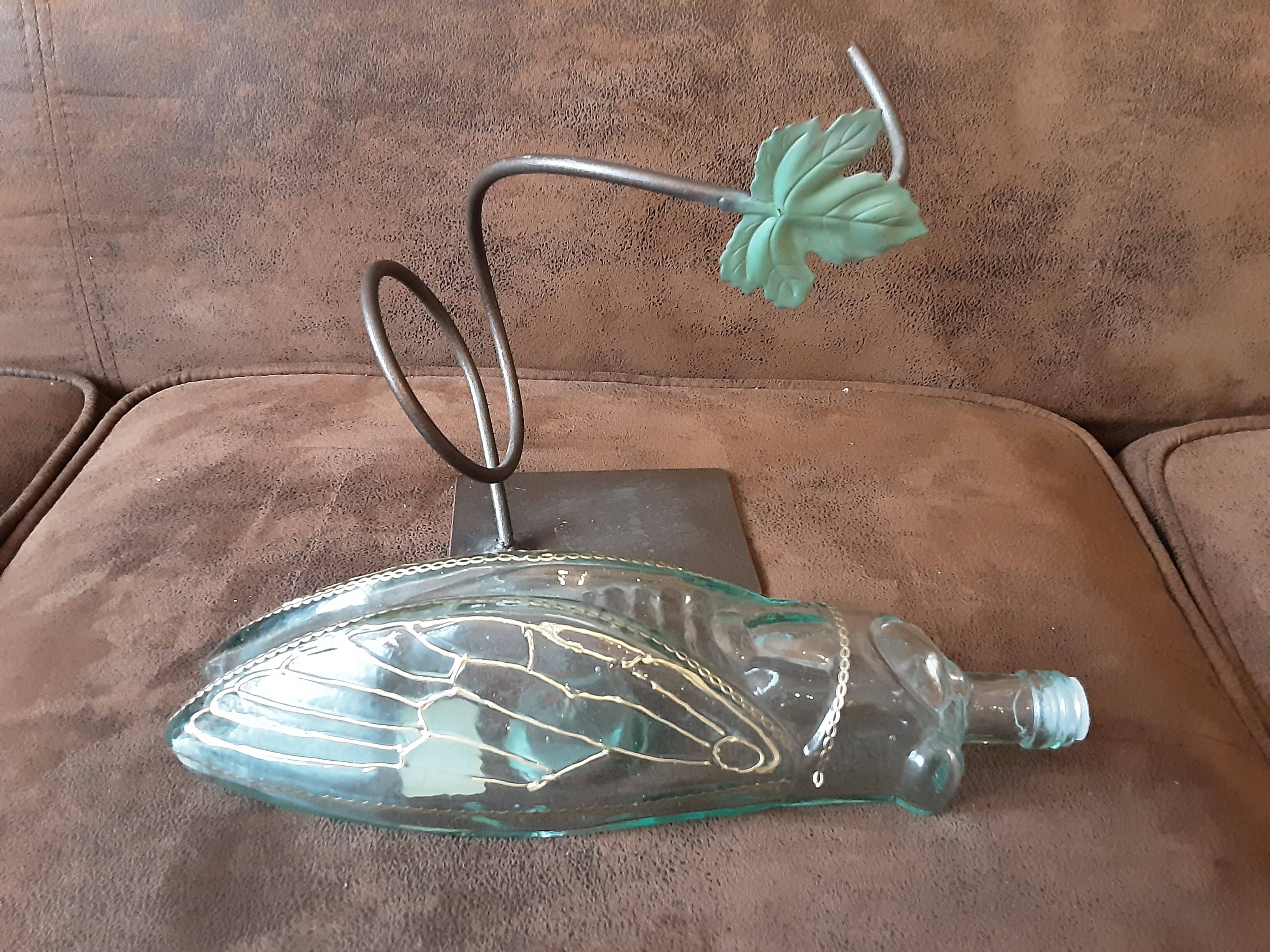 Carafe on original stand