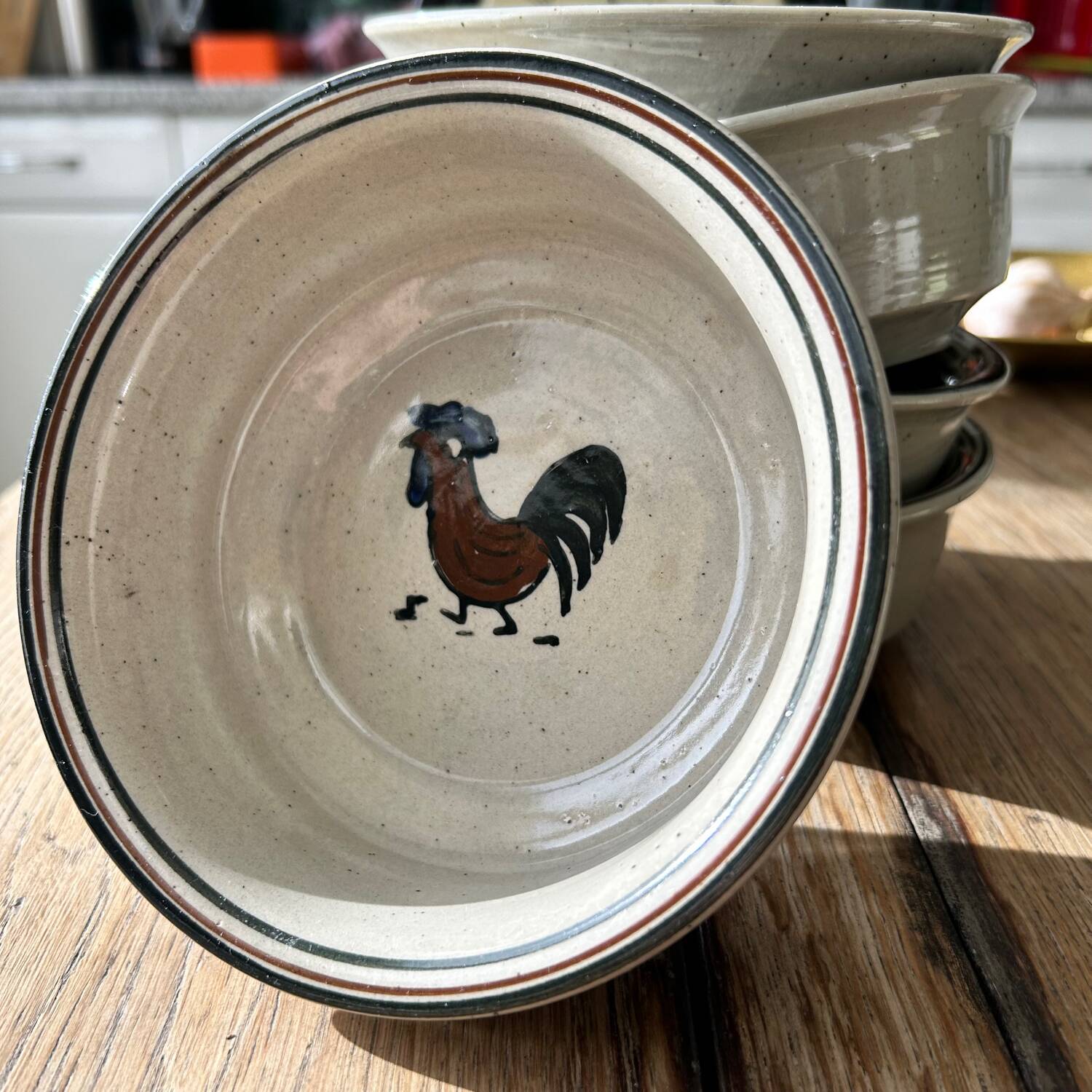 5 large Coq stoneware bowls