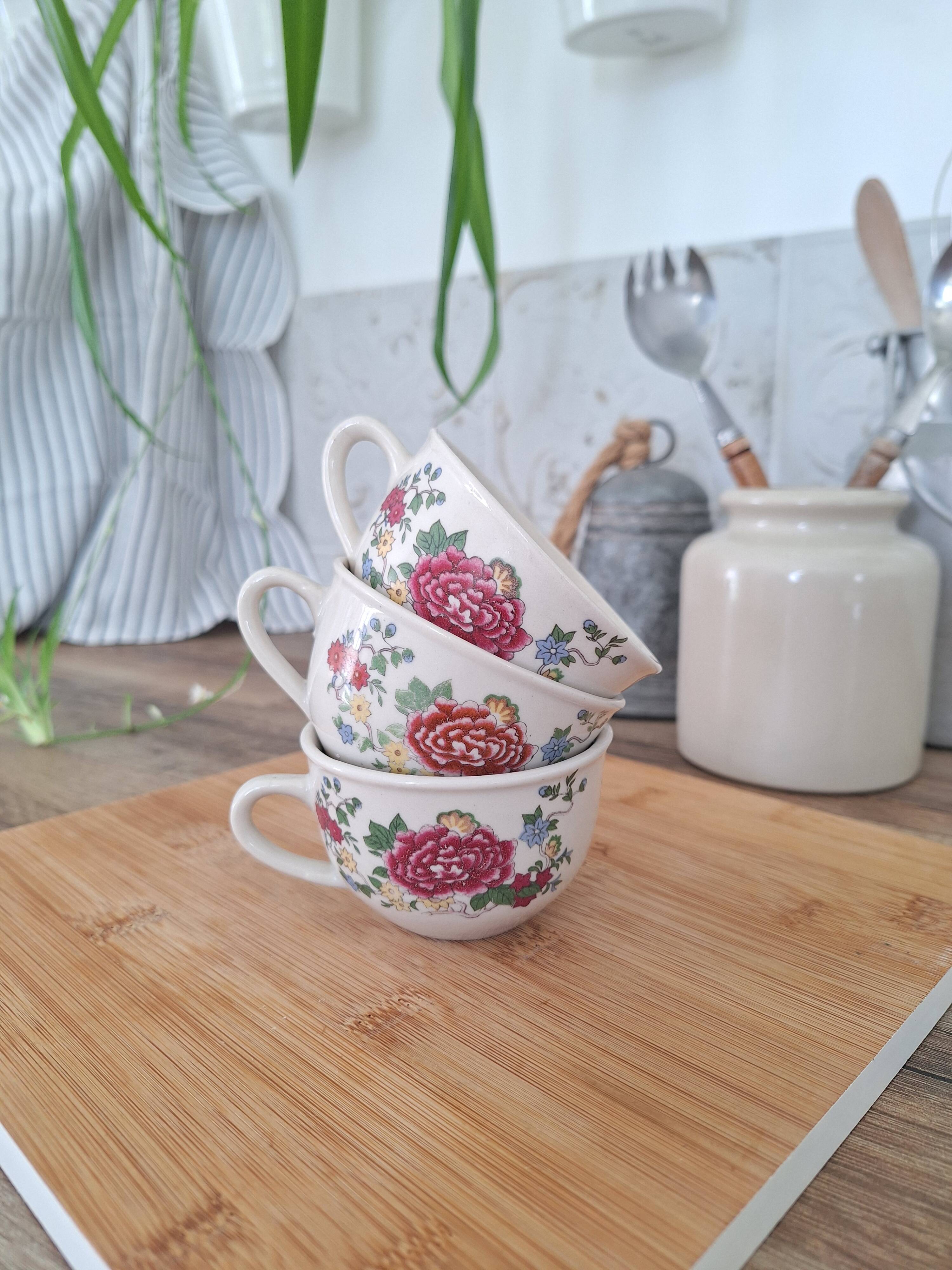 Chi Kiang Stoneware vintage flower mugs