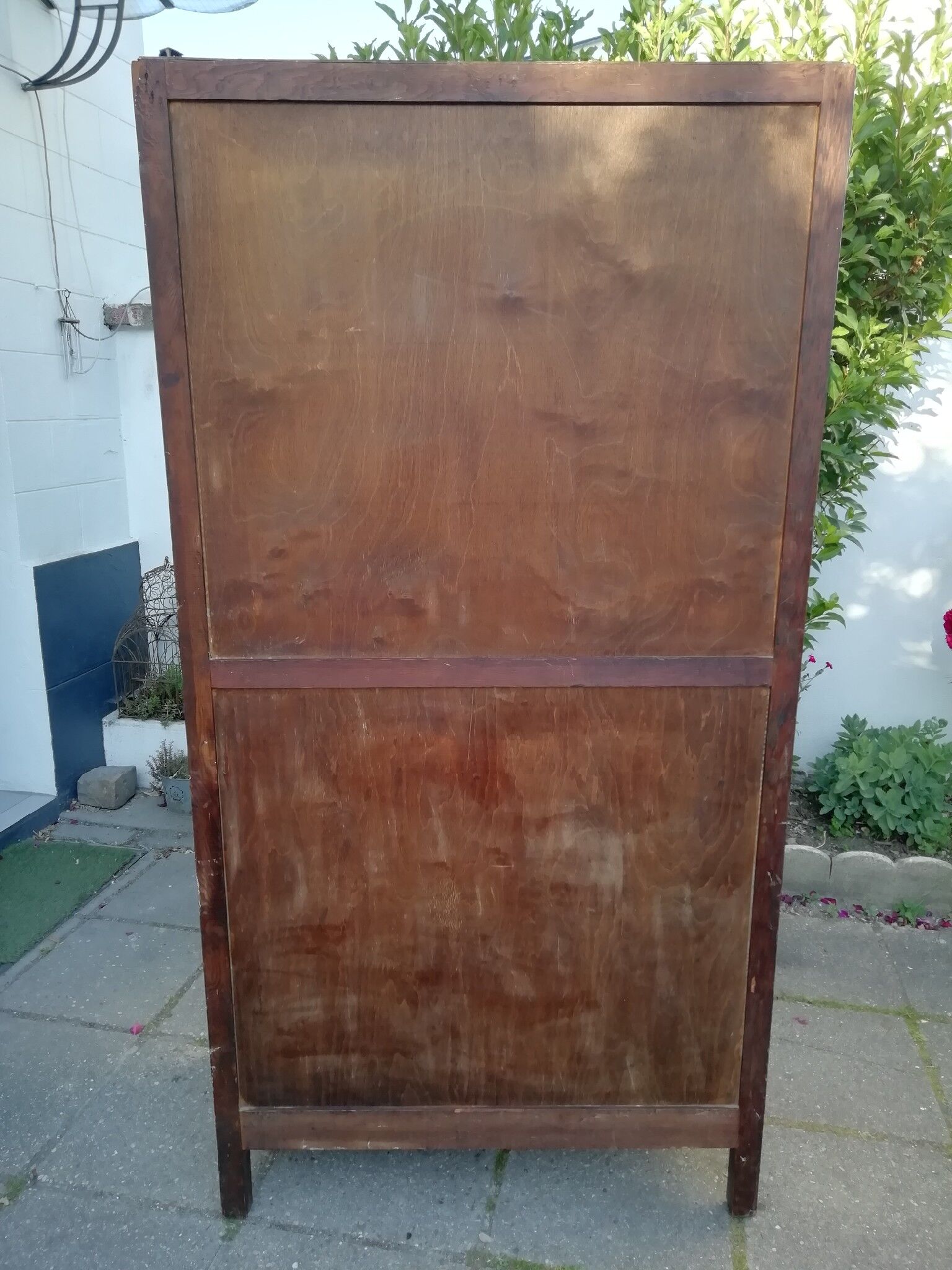 English wardrobe 1930