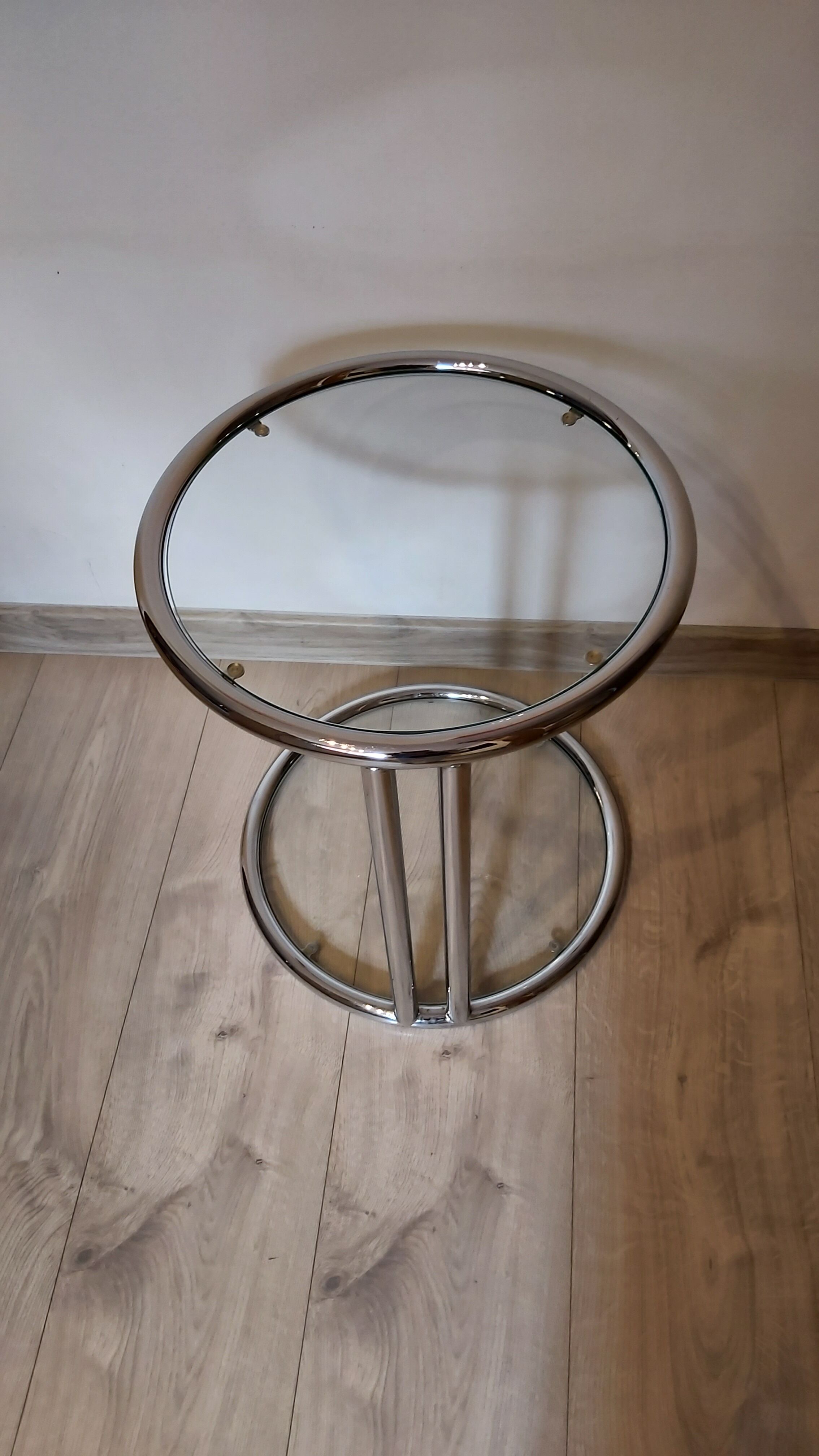 Table d’appoint années 1980
