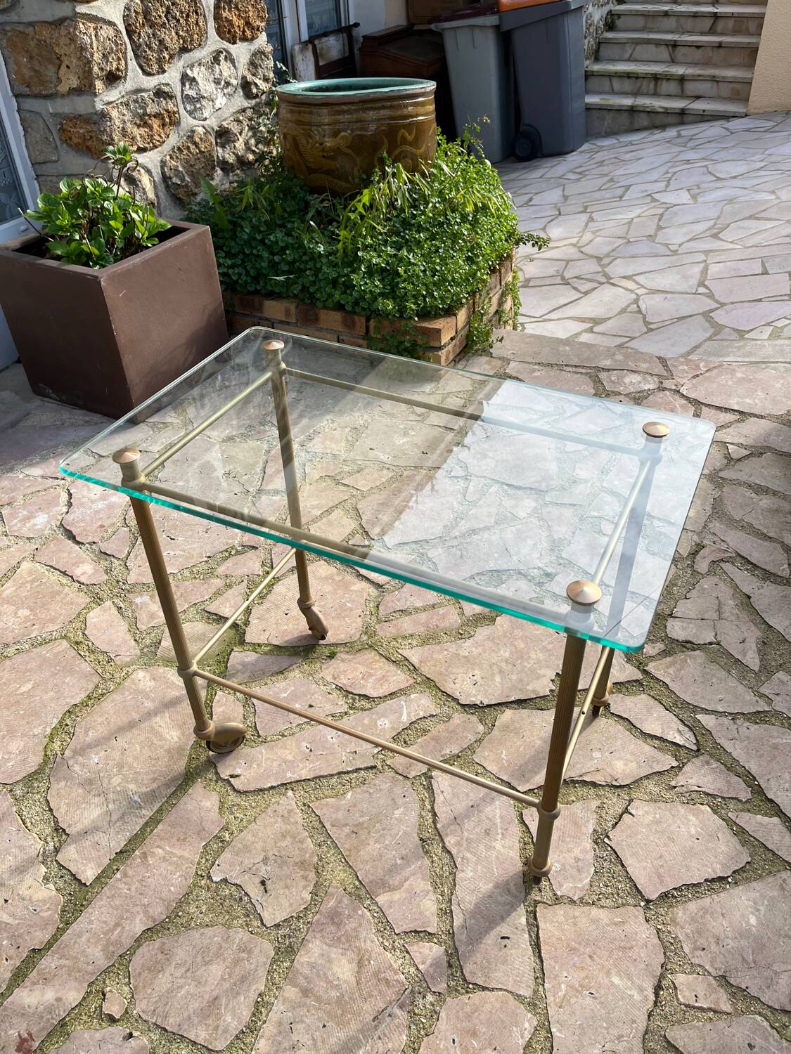 Vintage dessert table in glass and gold metal