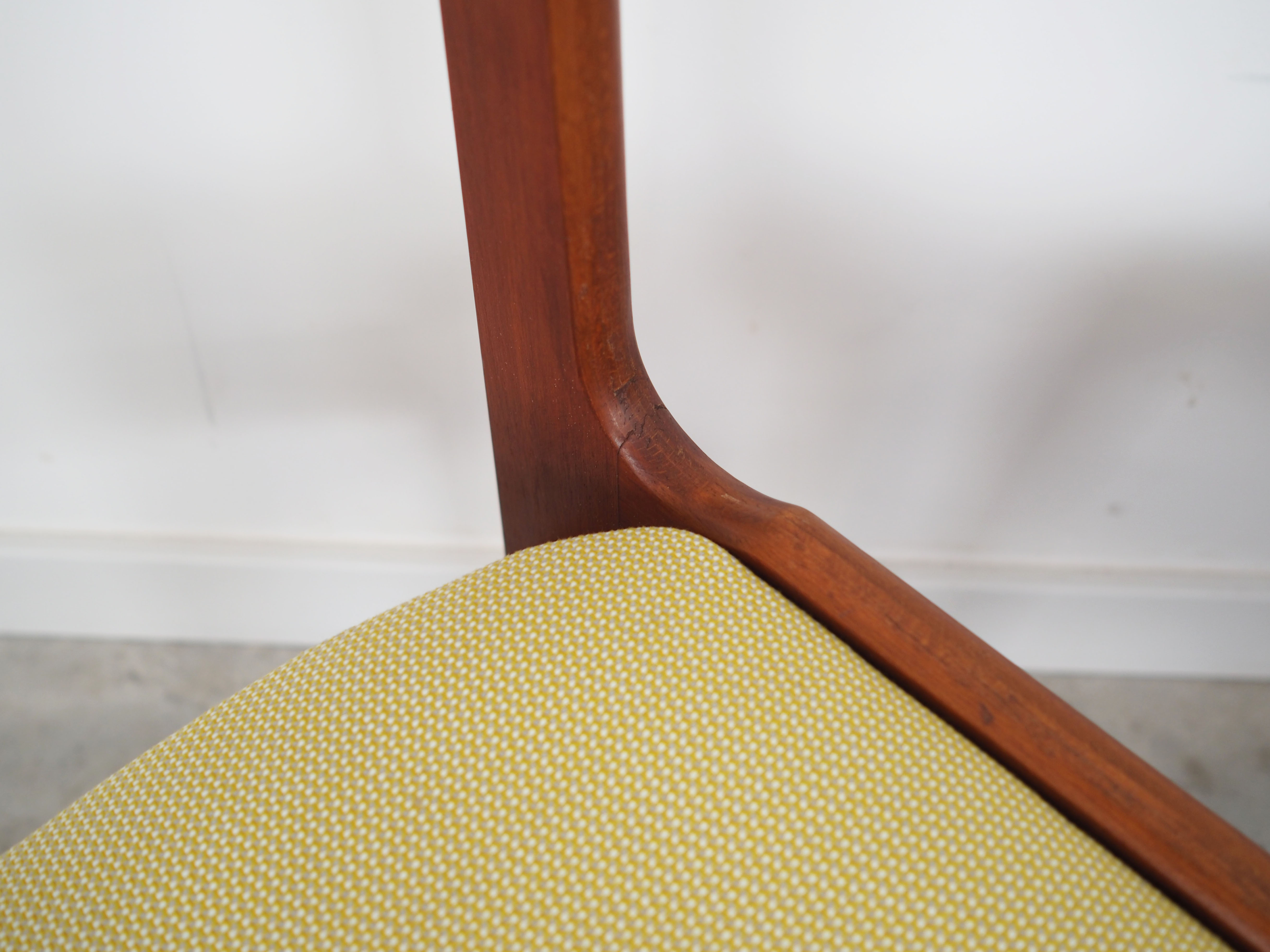 Set of two teak chairs, Danish design, 1970s, production: Denmark