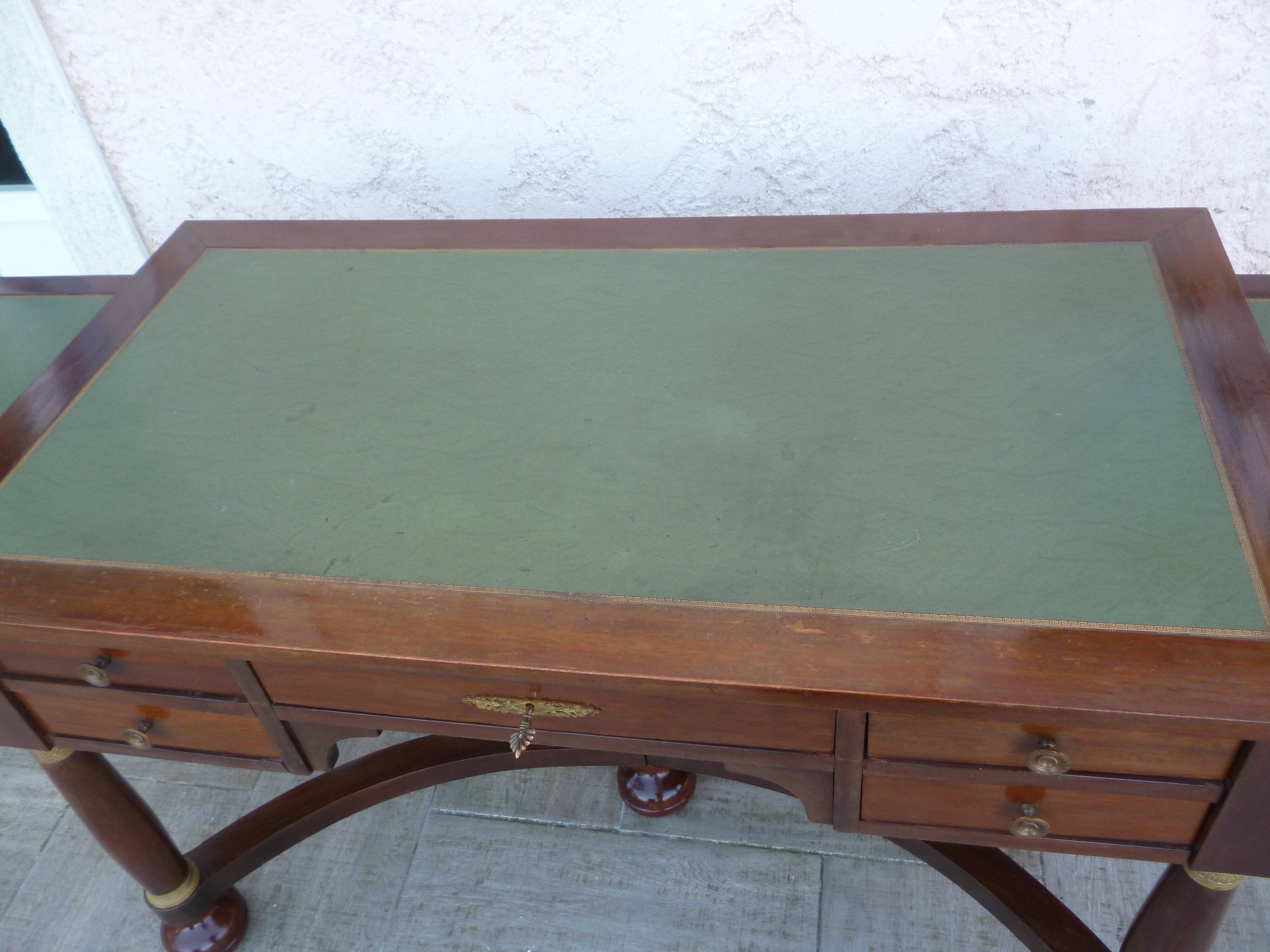 Bureau style empire à tirettes double face