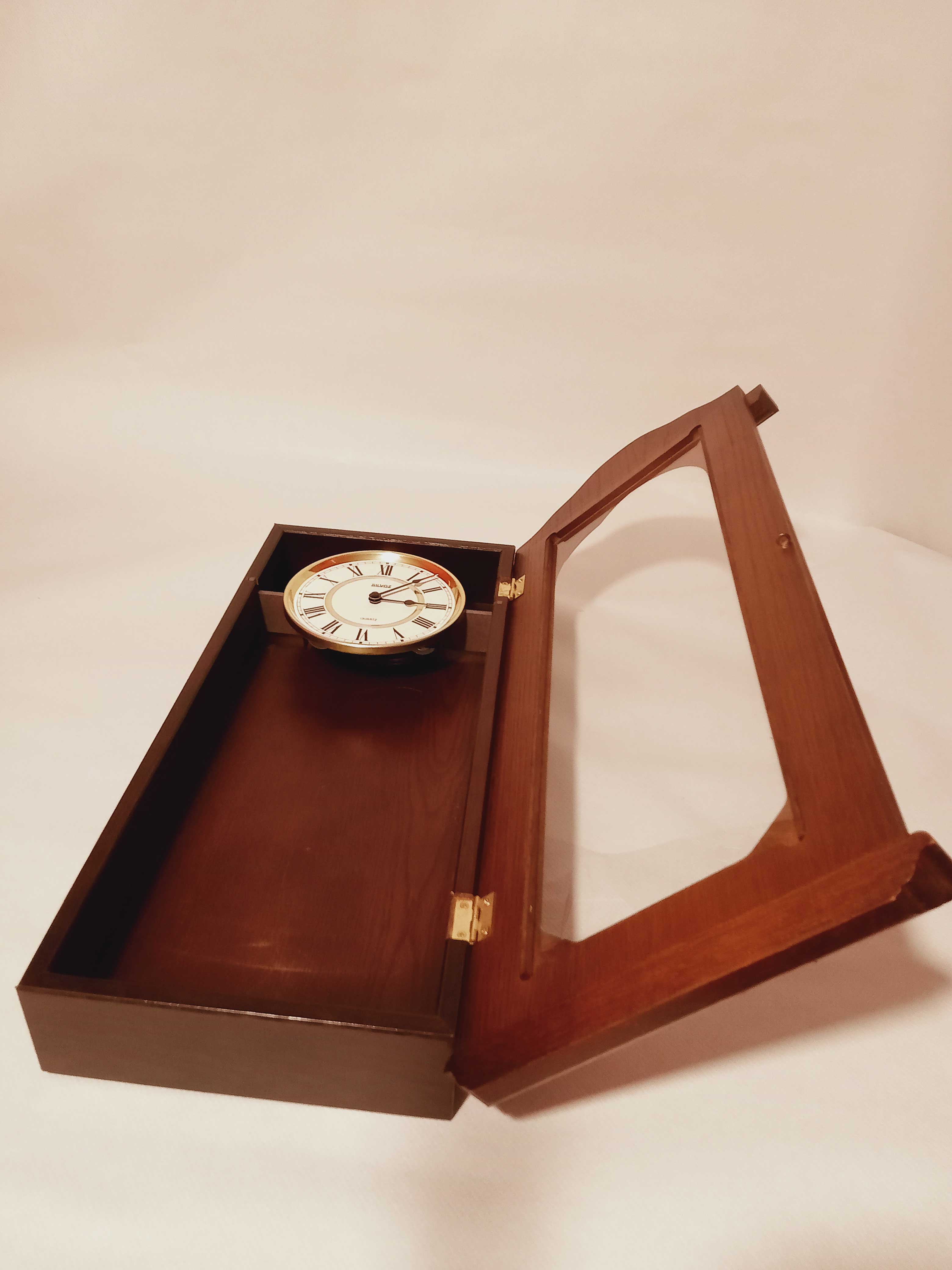 Silvoz pendulum wall pendulum clock (chime).