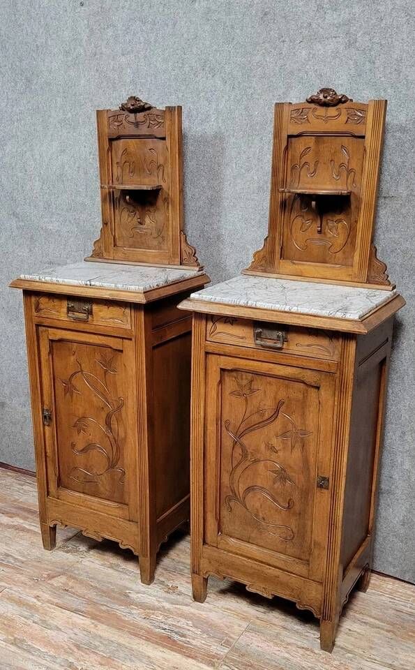 After Majorelle / Nancy School: Pair of Art Nouveau bedside tables