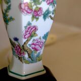 Chinese porcelain ginger pot table lamp