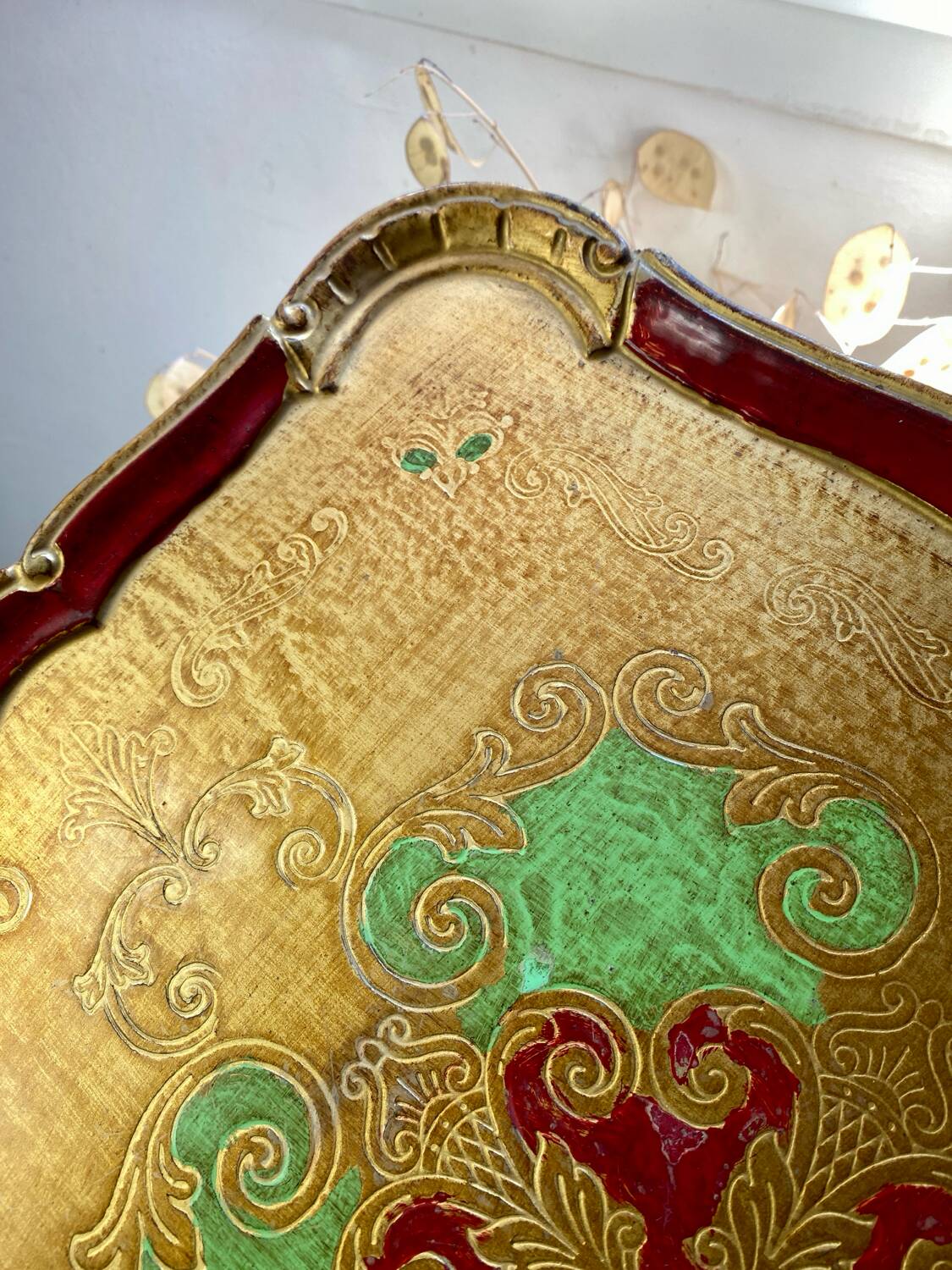 Large Florentine wooden tray