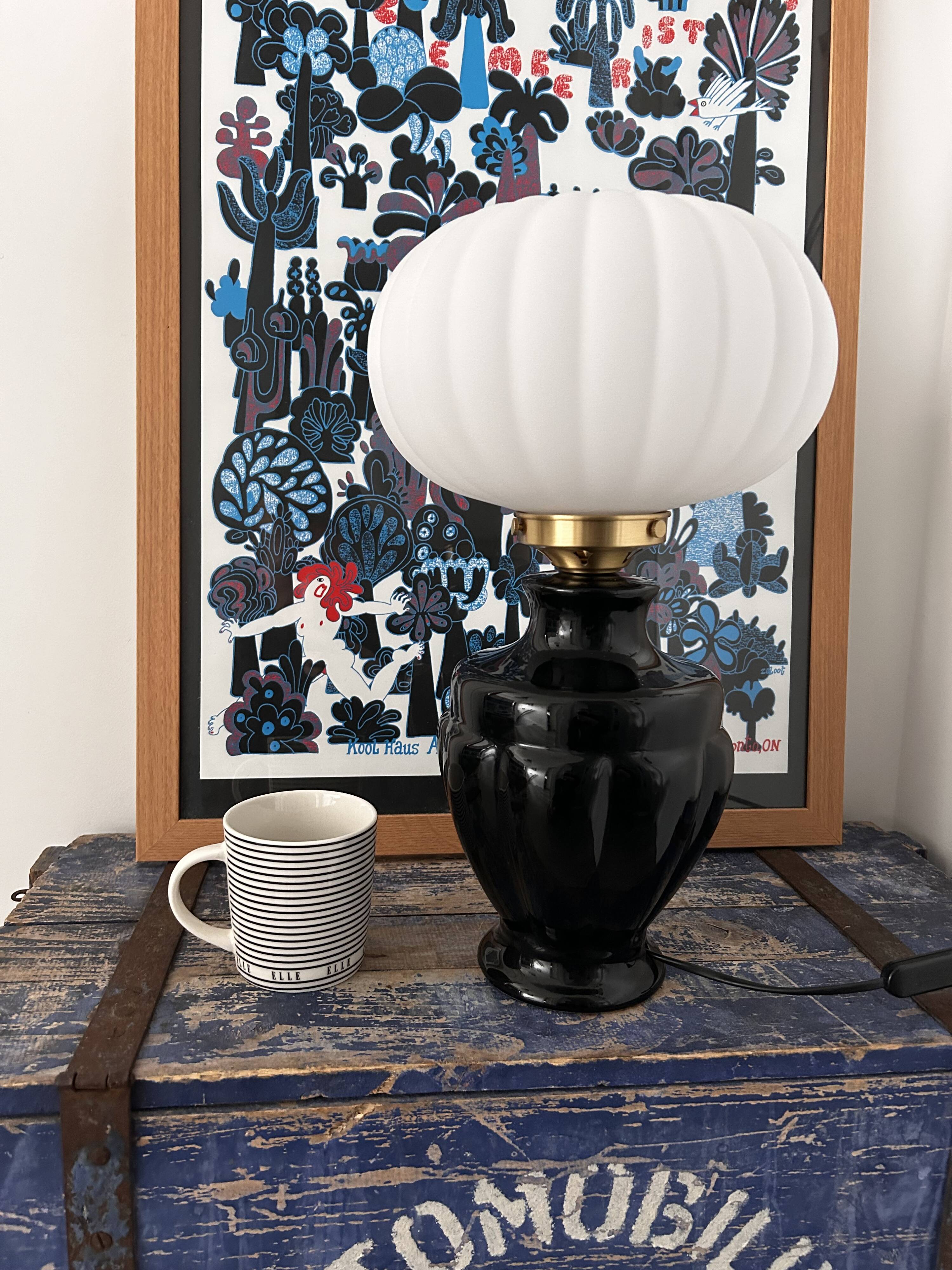 Vintage table lamp with pleated opaline shade