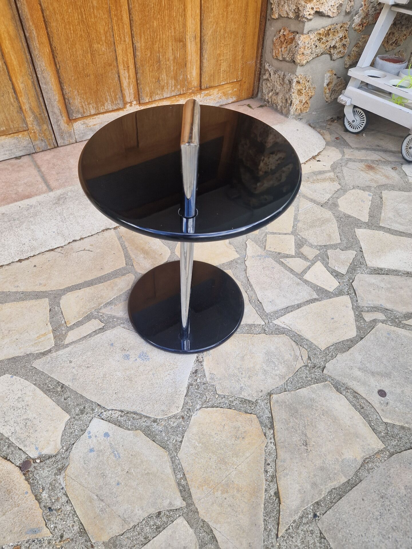 Gueridon table design Eileen Gray vintage