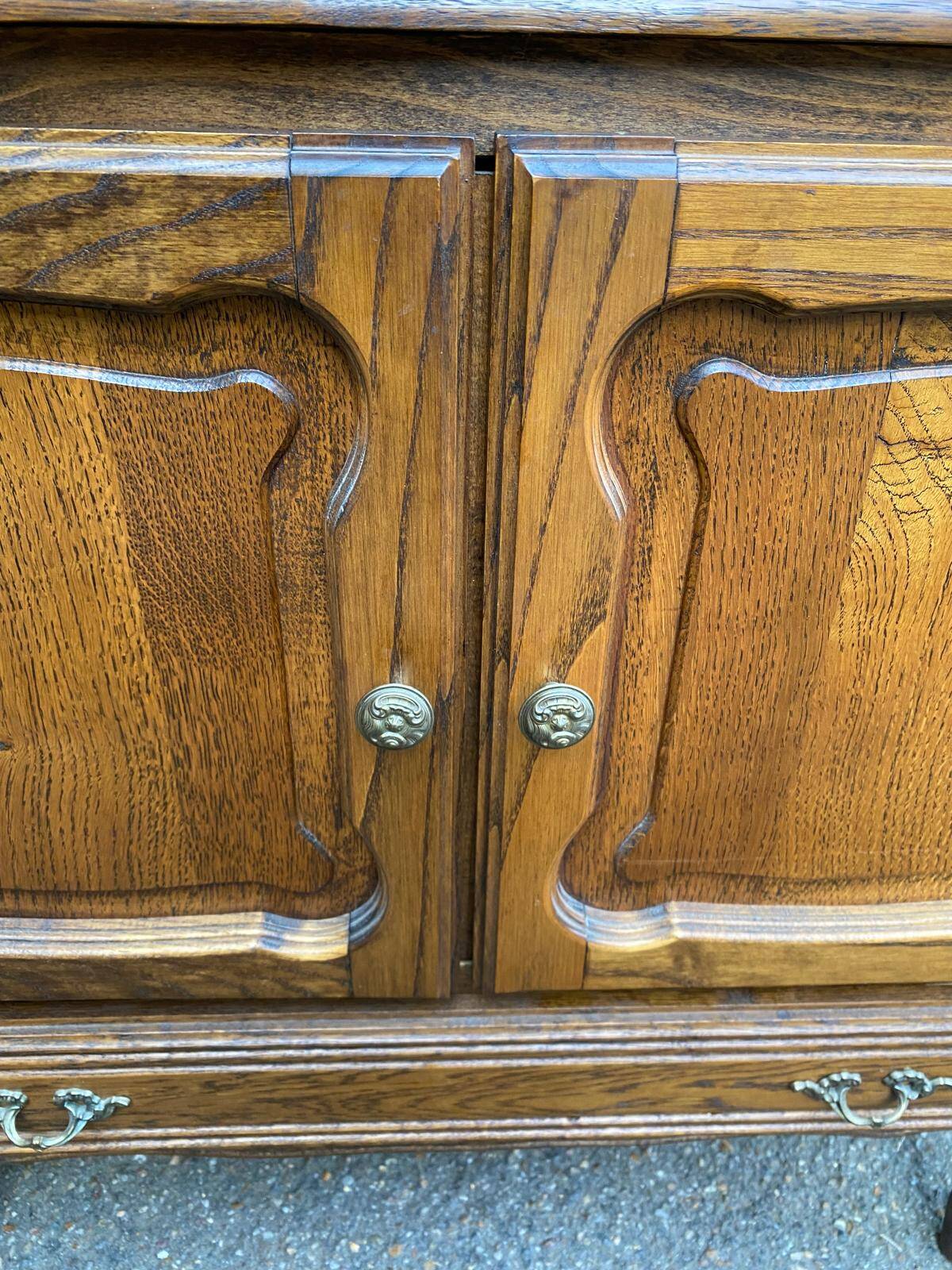 Louis XV buffet TV bar in oak 1970
