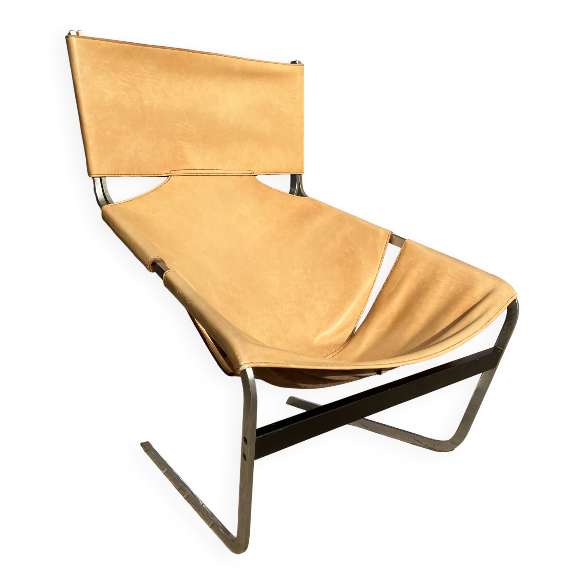 Artifort F444 van Pierre Paulin, natural camel leather