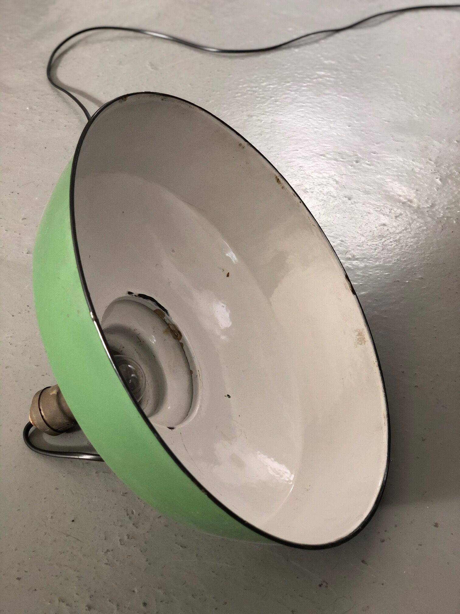 Pair of industrial suspensions in khaki email