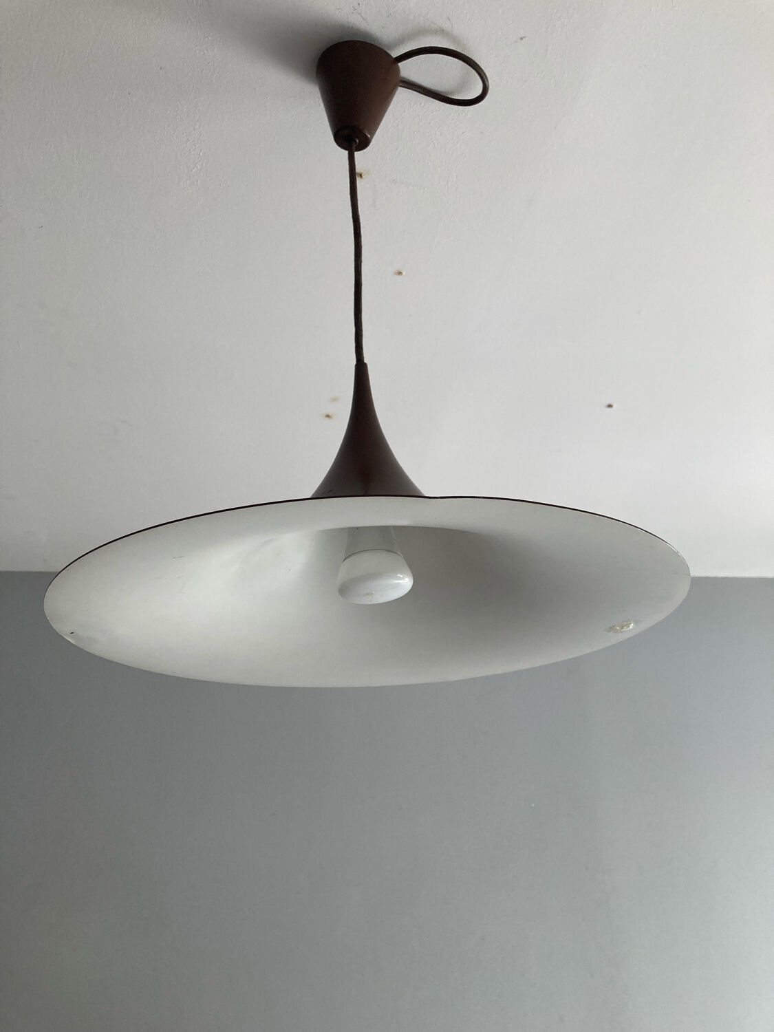 Suspension vintage mid century