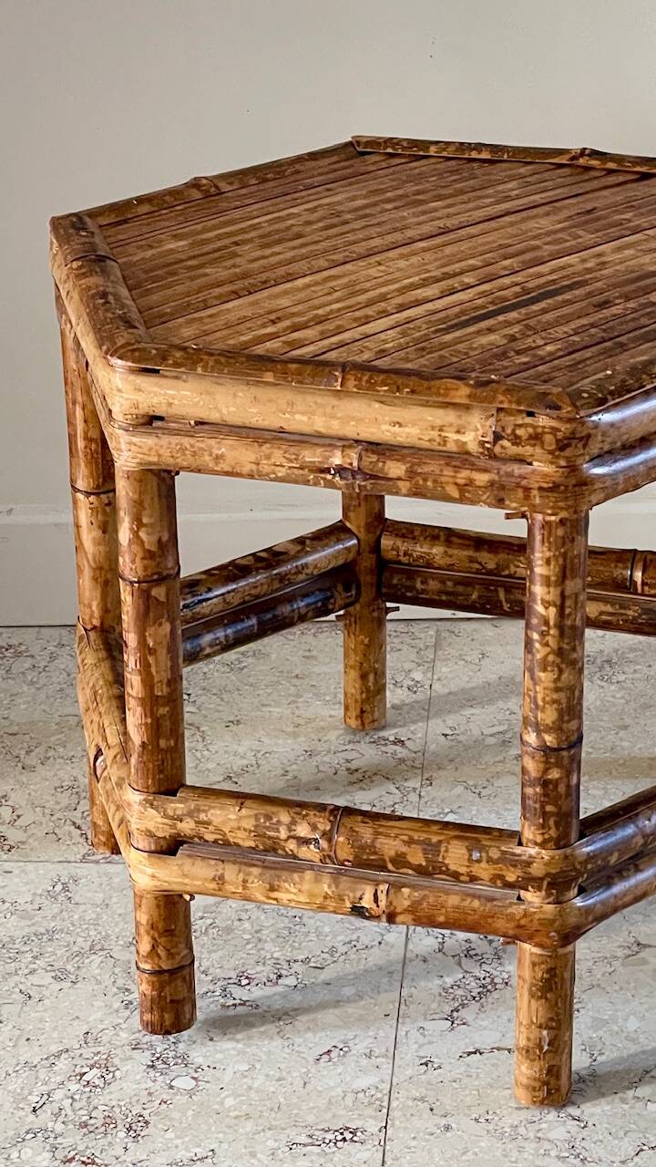 Table basse en bambou vintage