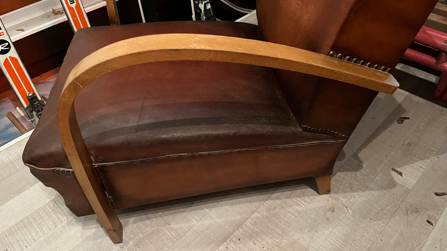 Fauteuil  club en cuir art deco