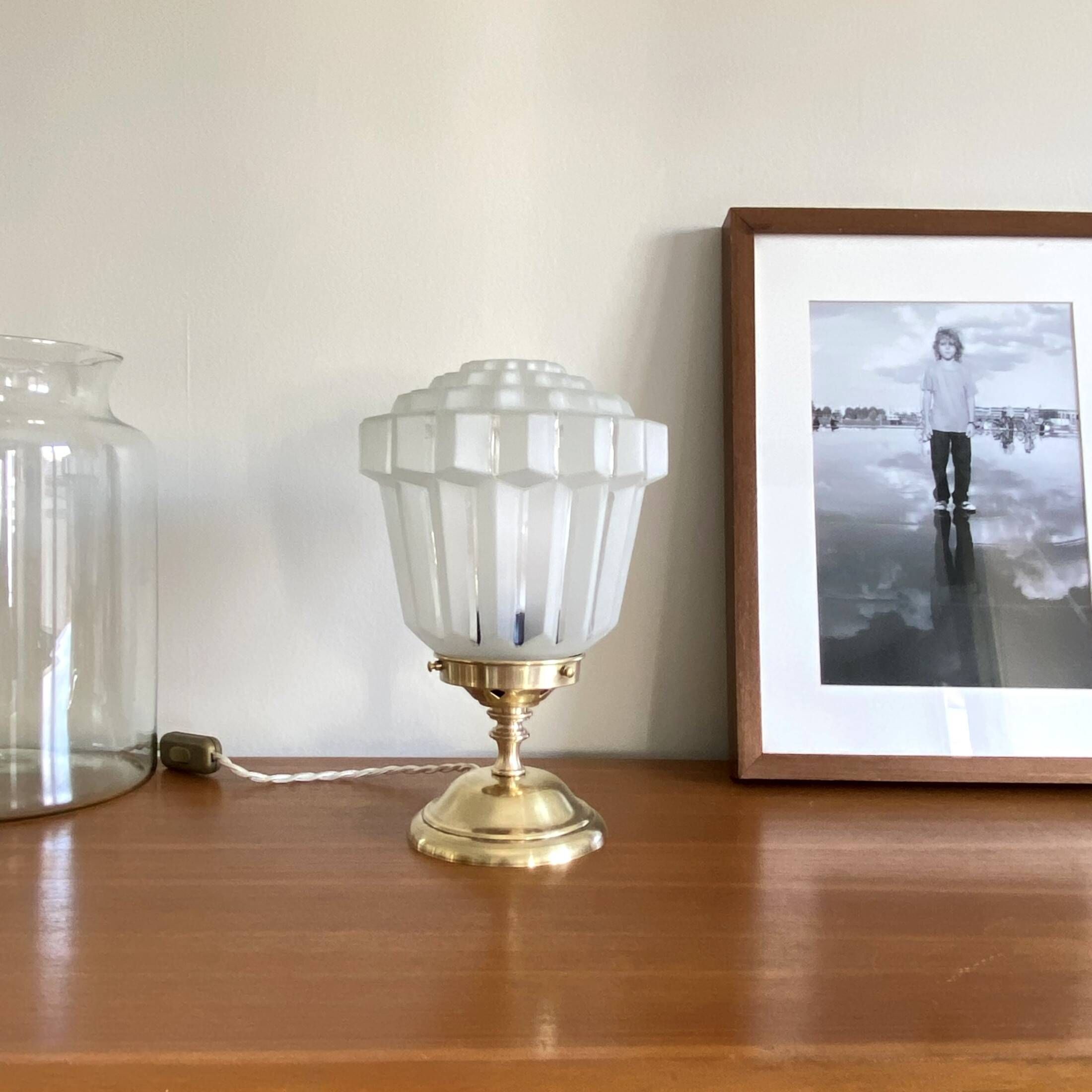 Art deco skyscraper glass globe table lamp and brass foot vintage decoration LAMP-7244
