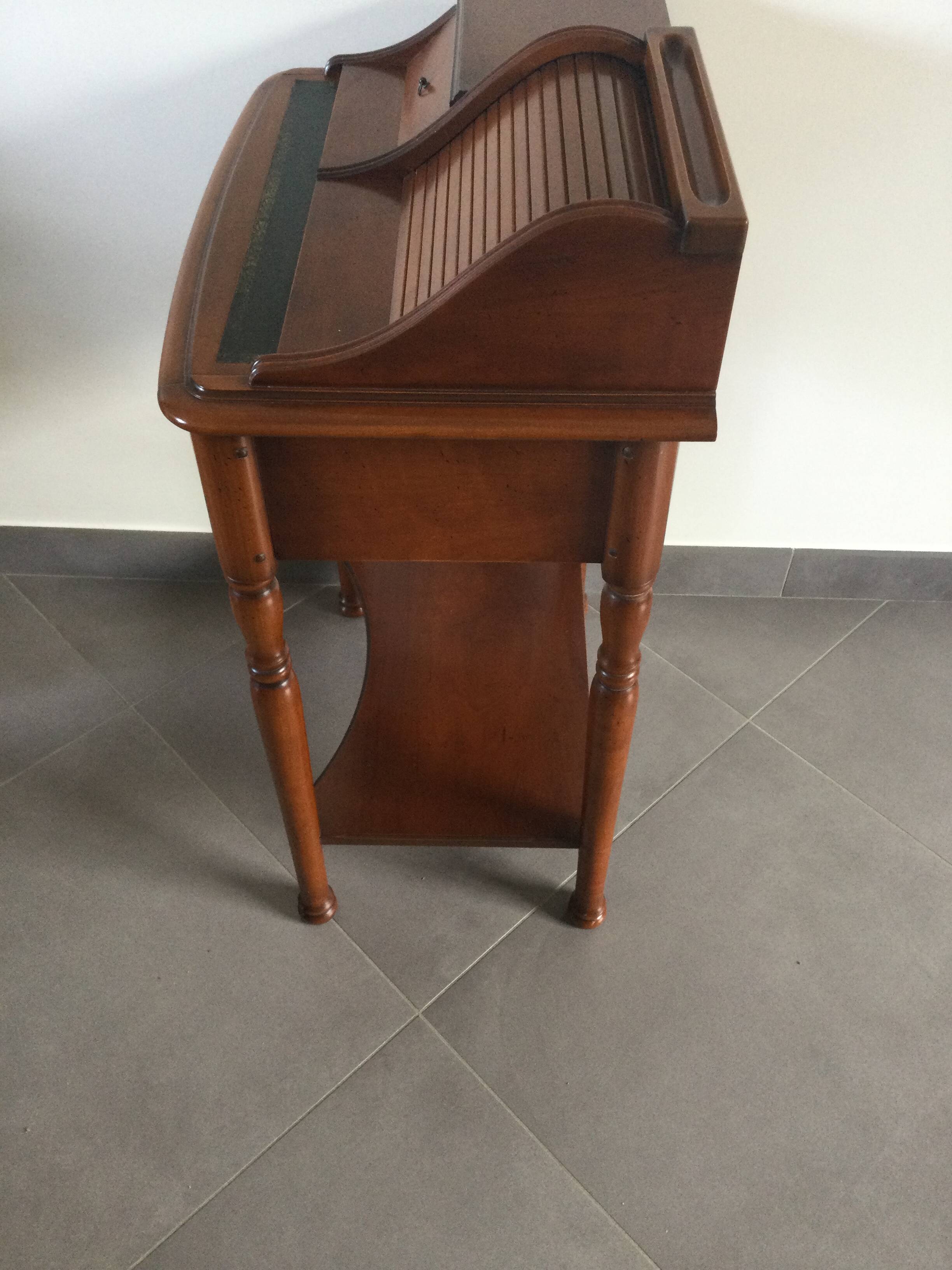 Cherry wood writing unit