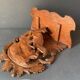 Console murale en bois sculpté Forêt noire, sellette à décor de loup