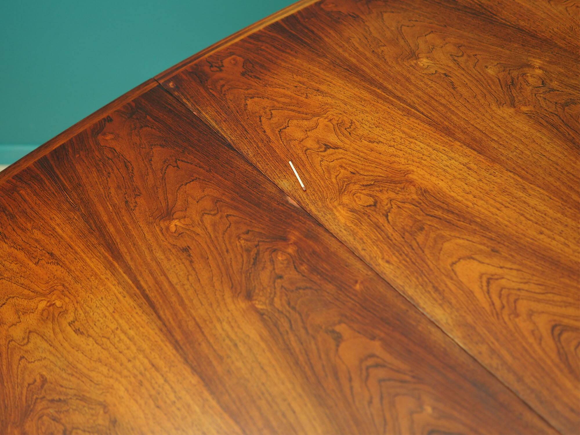 Oval rosewood table, 1950s, Danish design, designer: Arne Vodder, productio