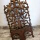Étagère murale en bois sculpté