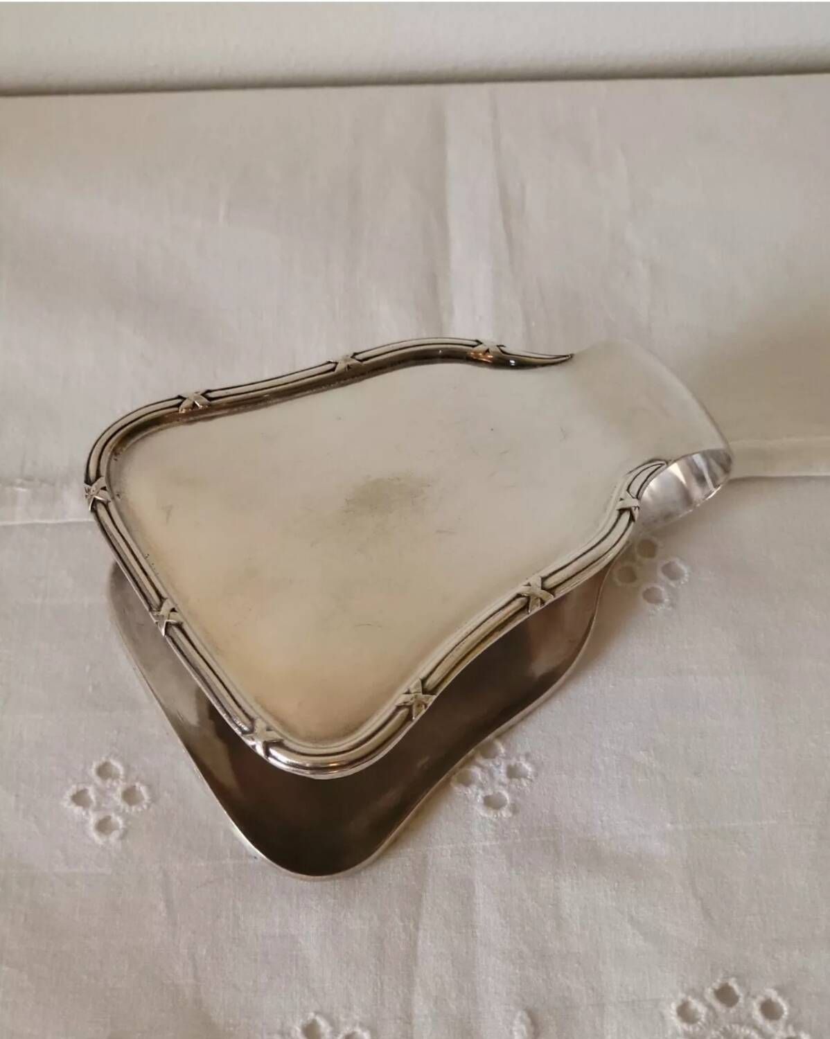 Kirby beard & co silver metal asparagus tongs