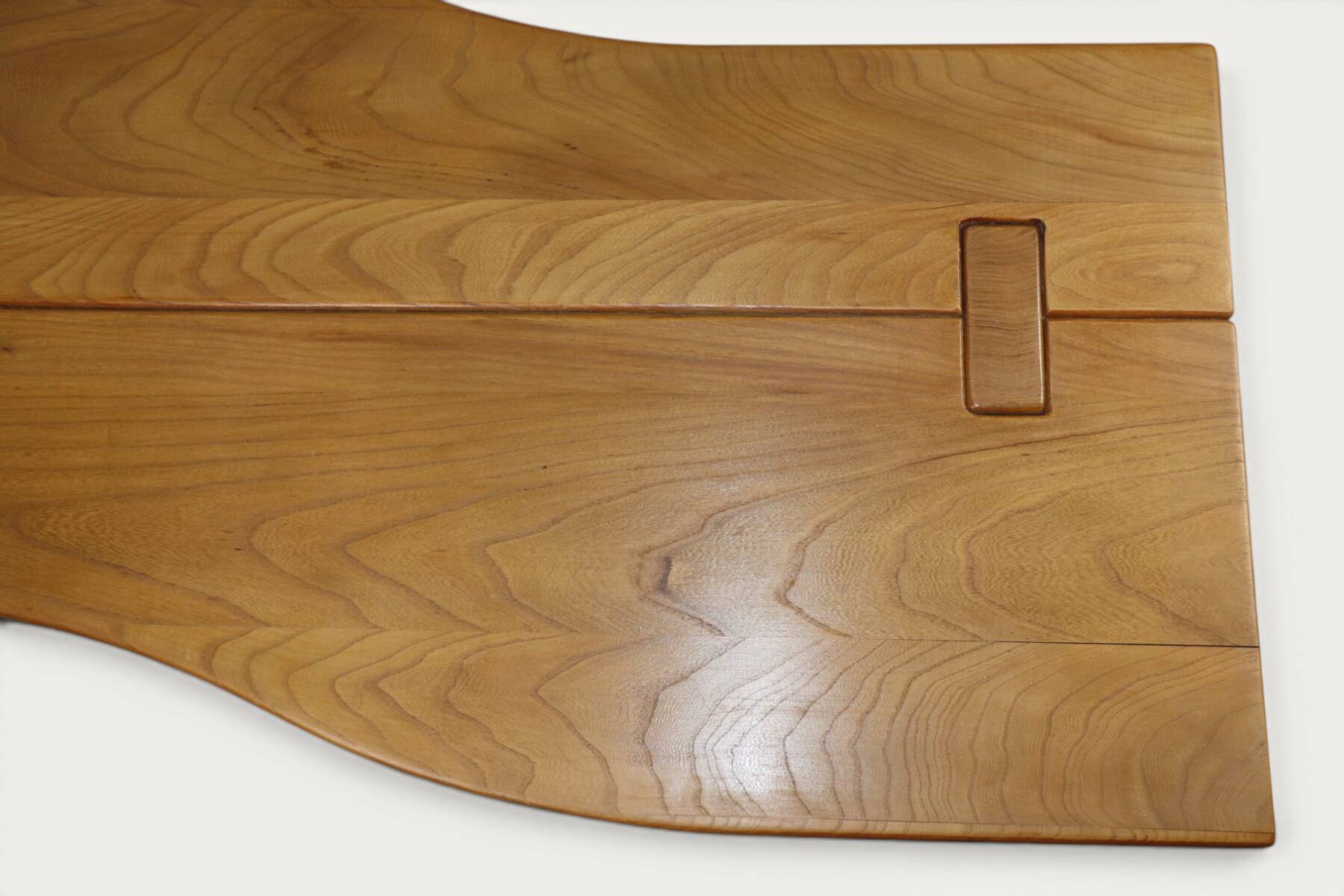 Regain coffee table in solid elm - 1970s