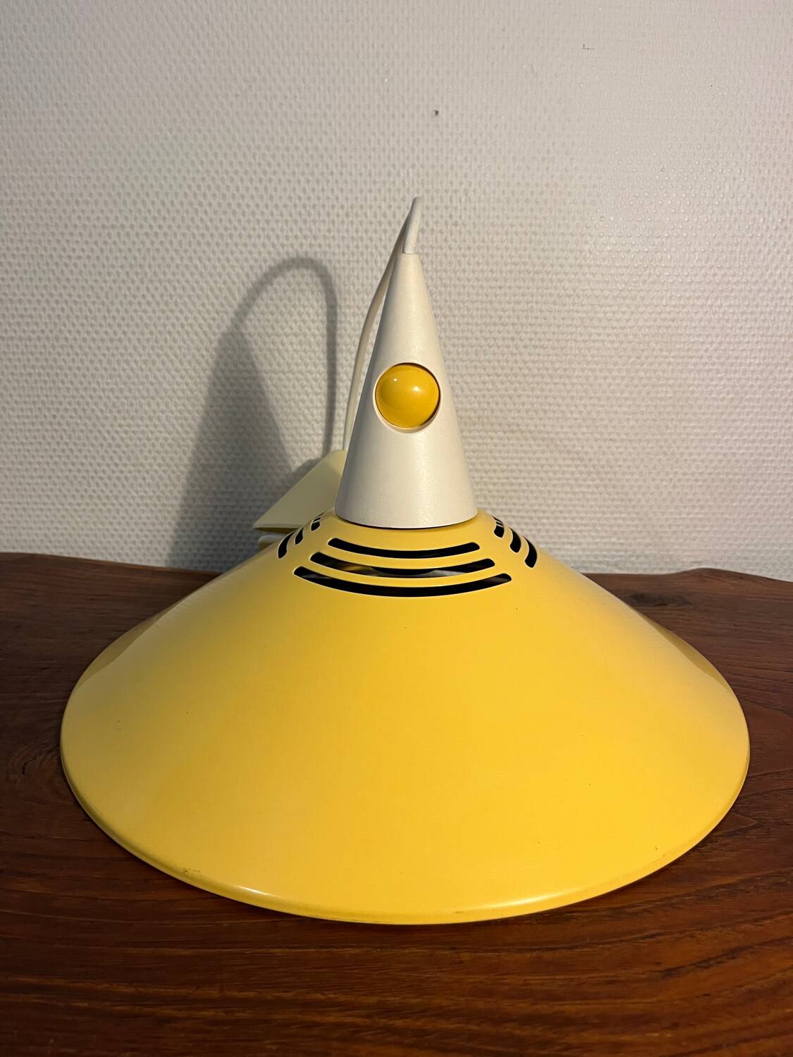 Memphis style metal pendant light from the 80s