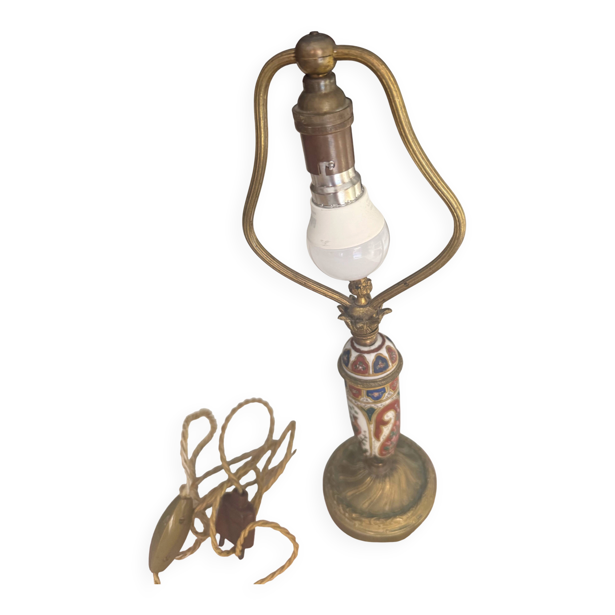 Antique lamp in enamelled porcelain and bronze