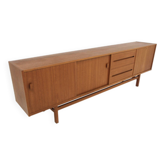 Scandinavian teak sideboard "Grand", Nils Jonsson, Troeds, Sweden, 1960