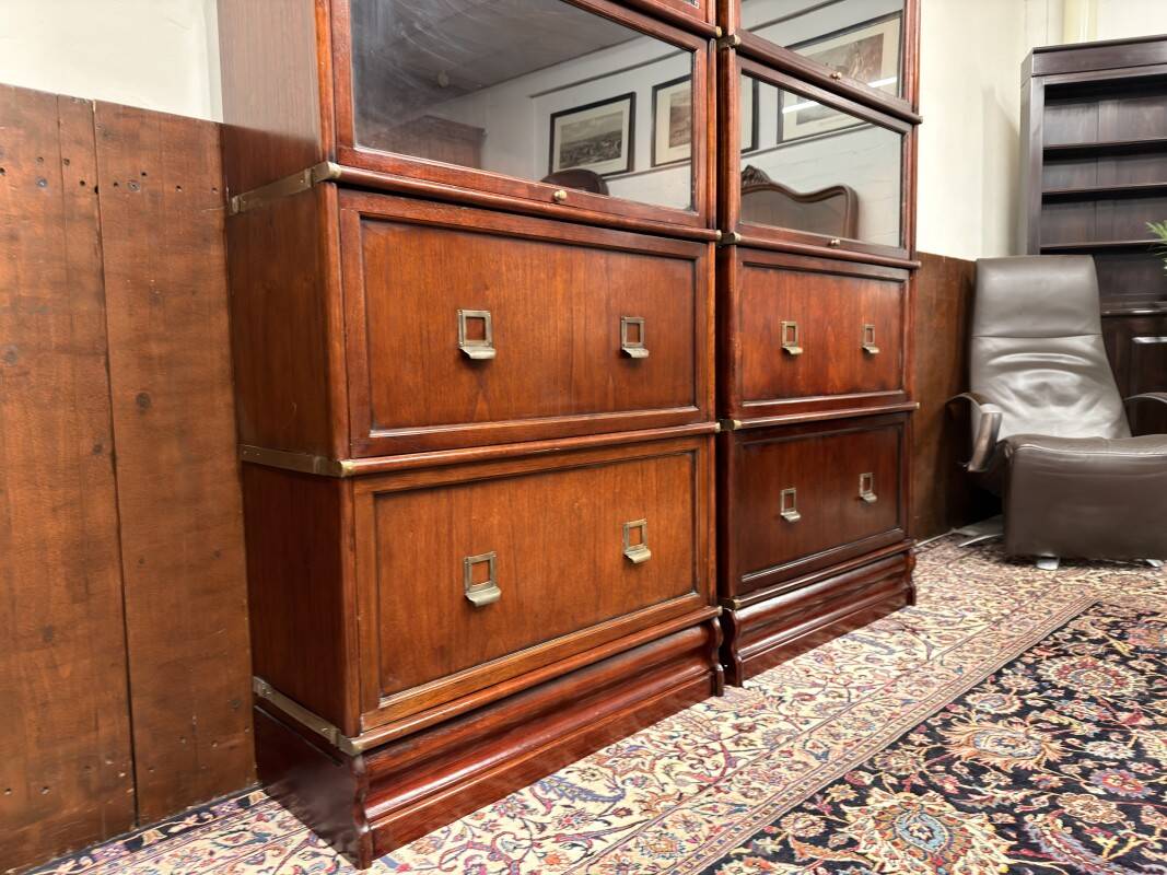 Set English Original Globe Wernicke Bookcase