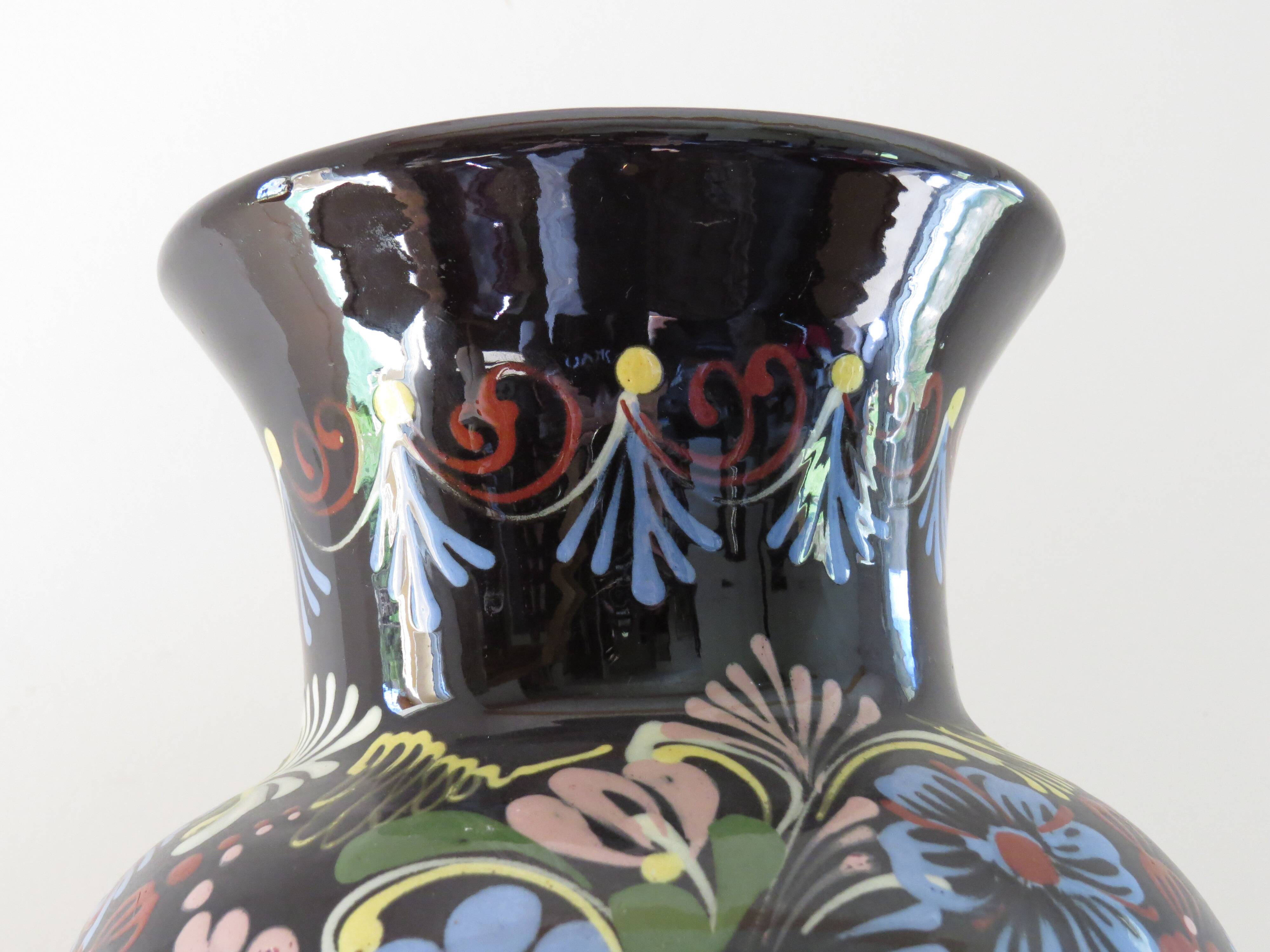 Hungarian vase early 20th century