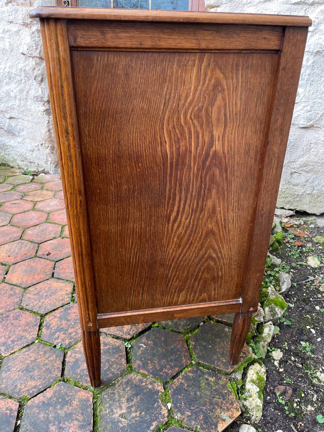 Vintage antique chest of drawers
