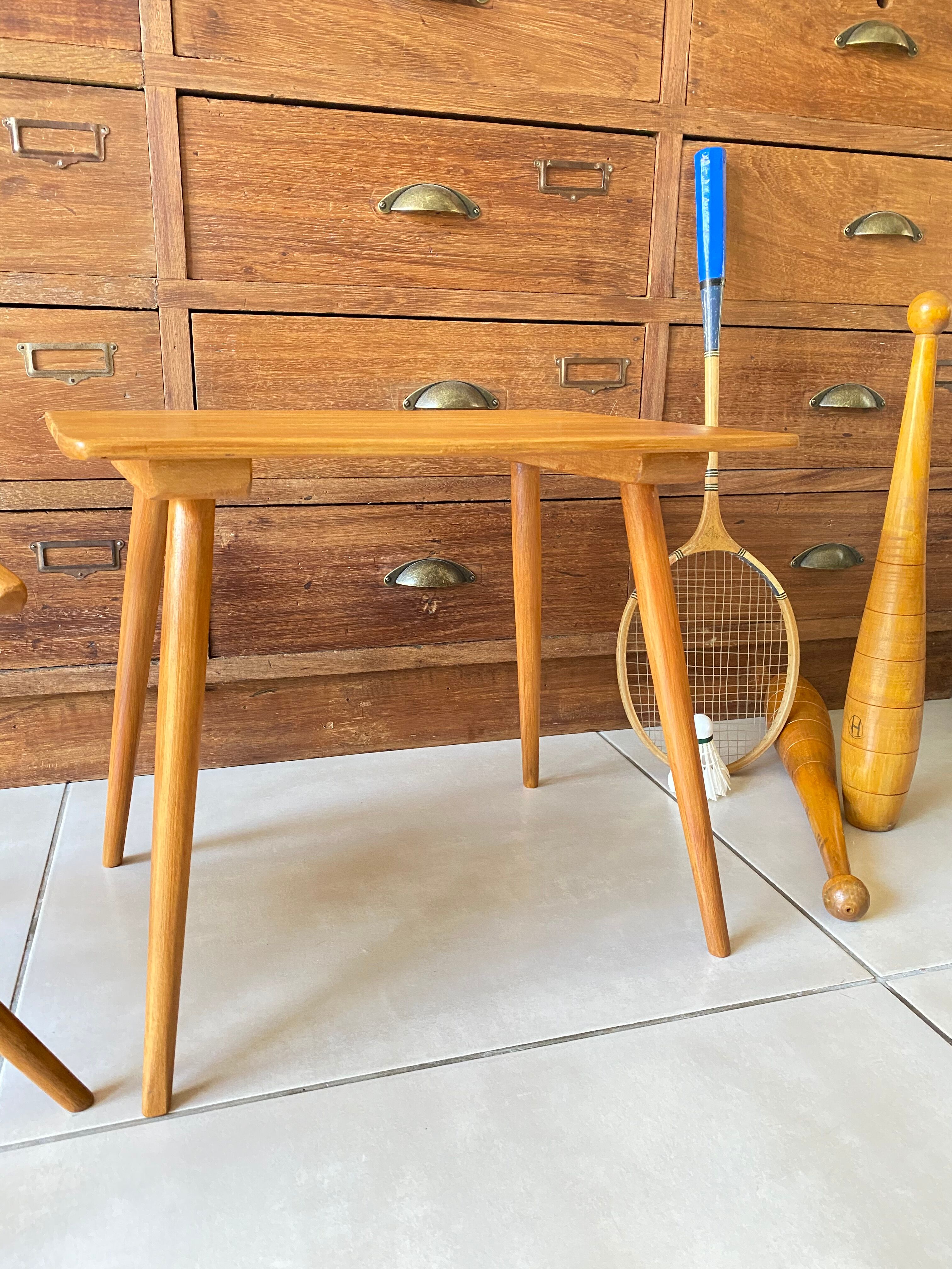 Ensemble bureau et fauteuil enfant Baumann