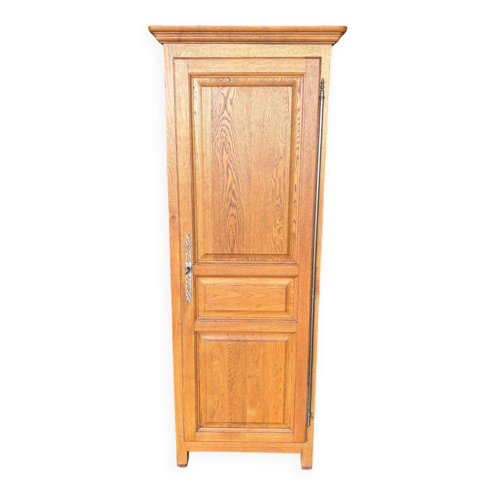 Solid wood cabinet / storage unit with one door.