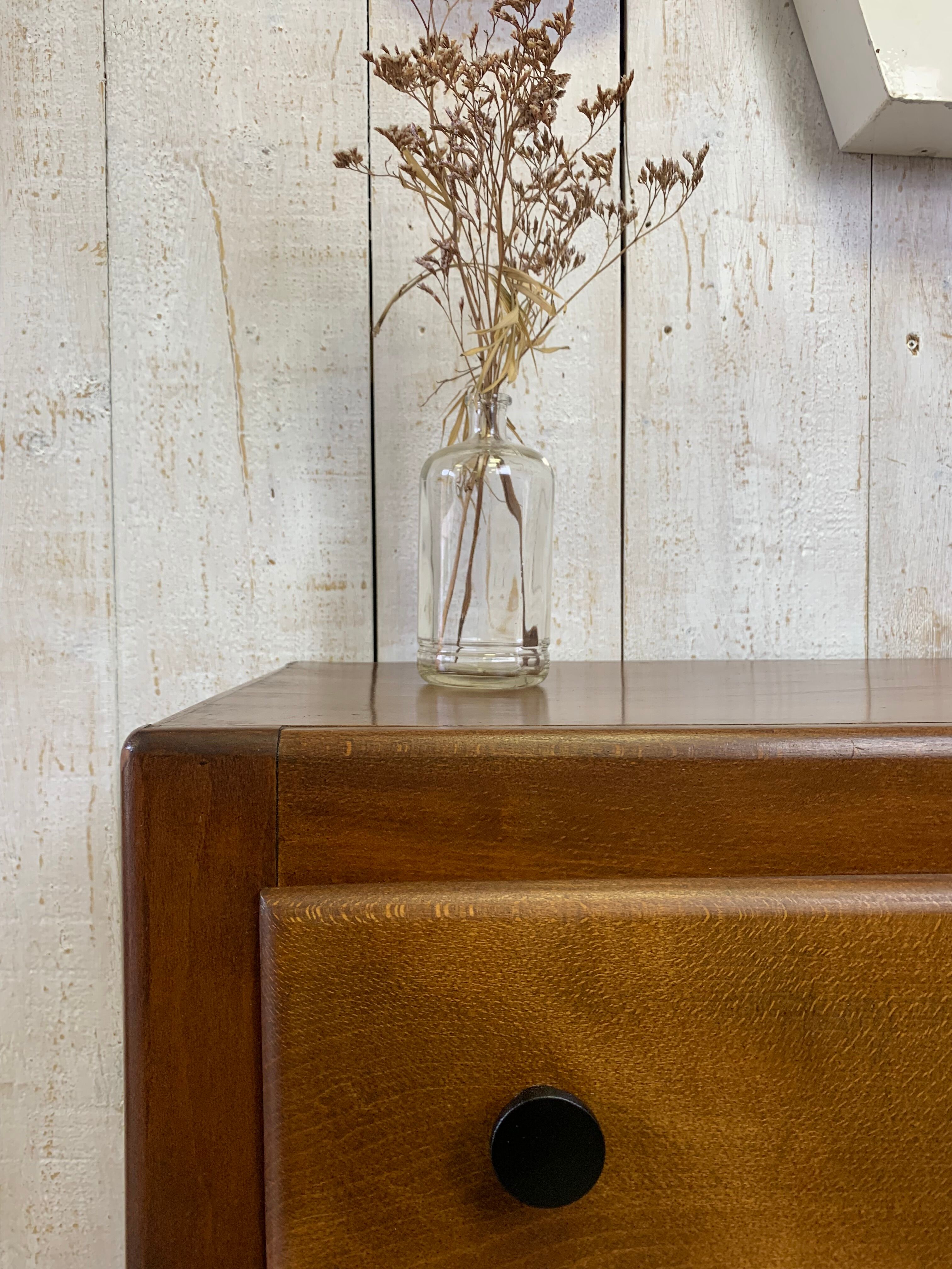 Commode vintage
