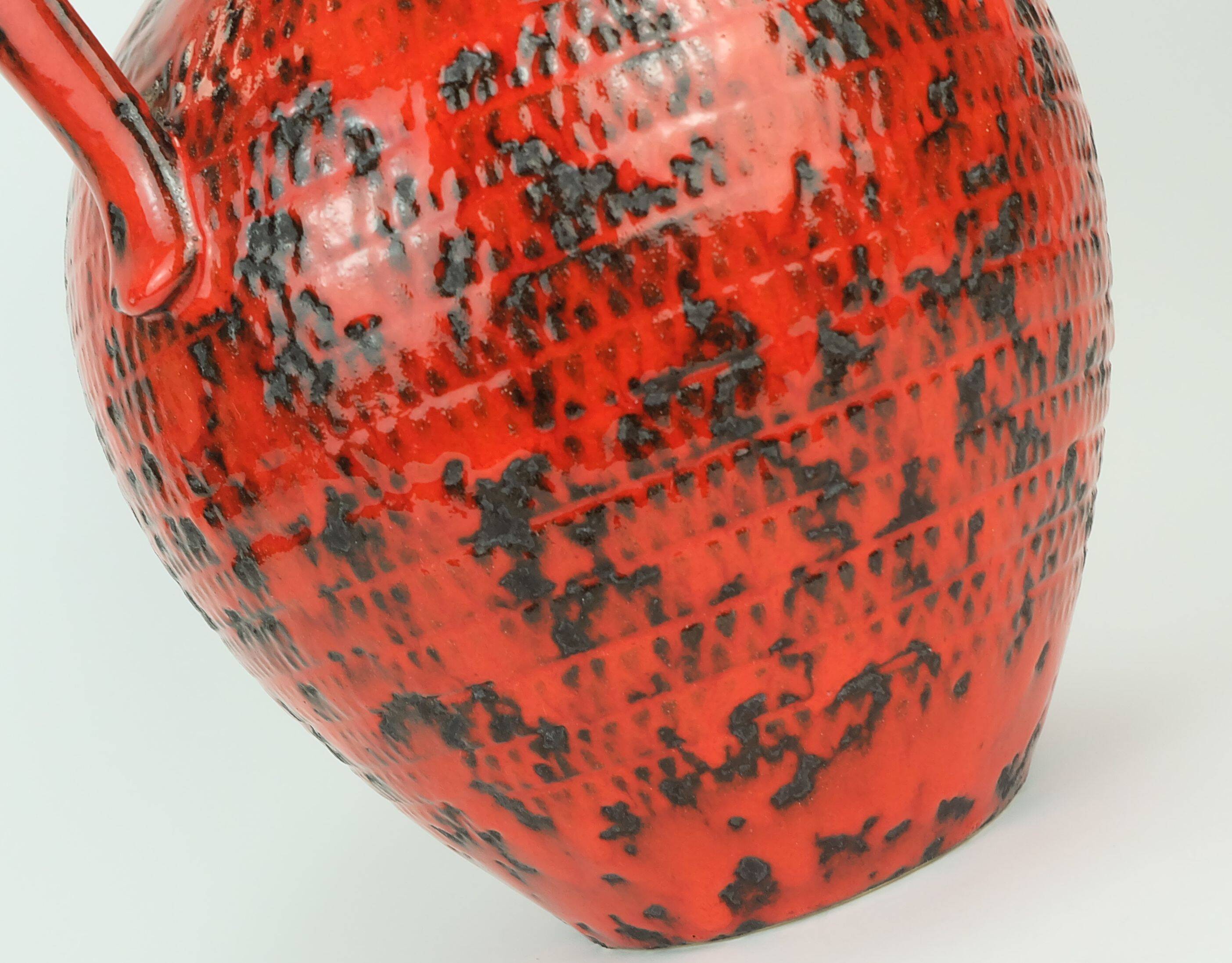 large 1960's VASE fohr-keramik model 490-30 black red relief decor fat lava