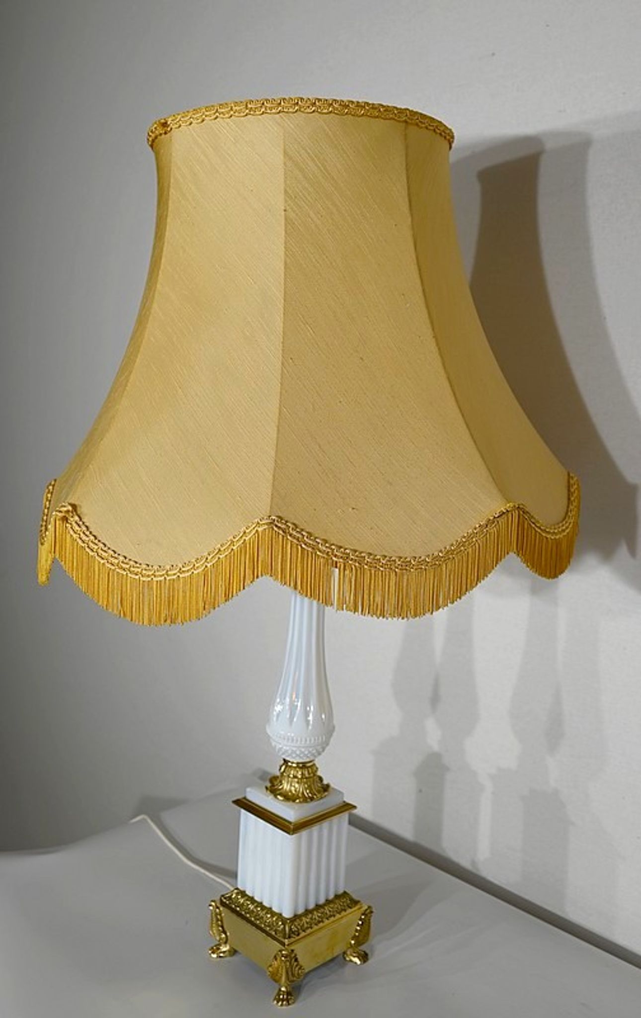 Lamp in Opline and Bronze, Louis XVI style – 1950