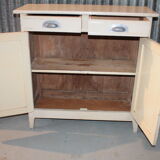 White parisian buffet