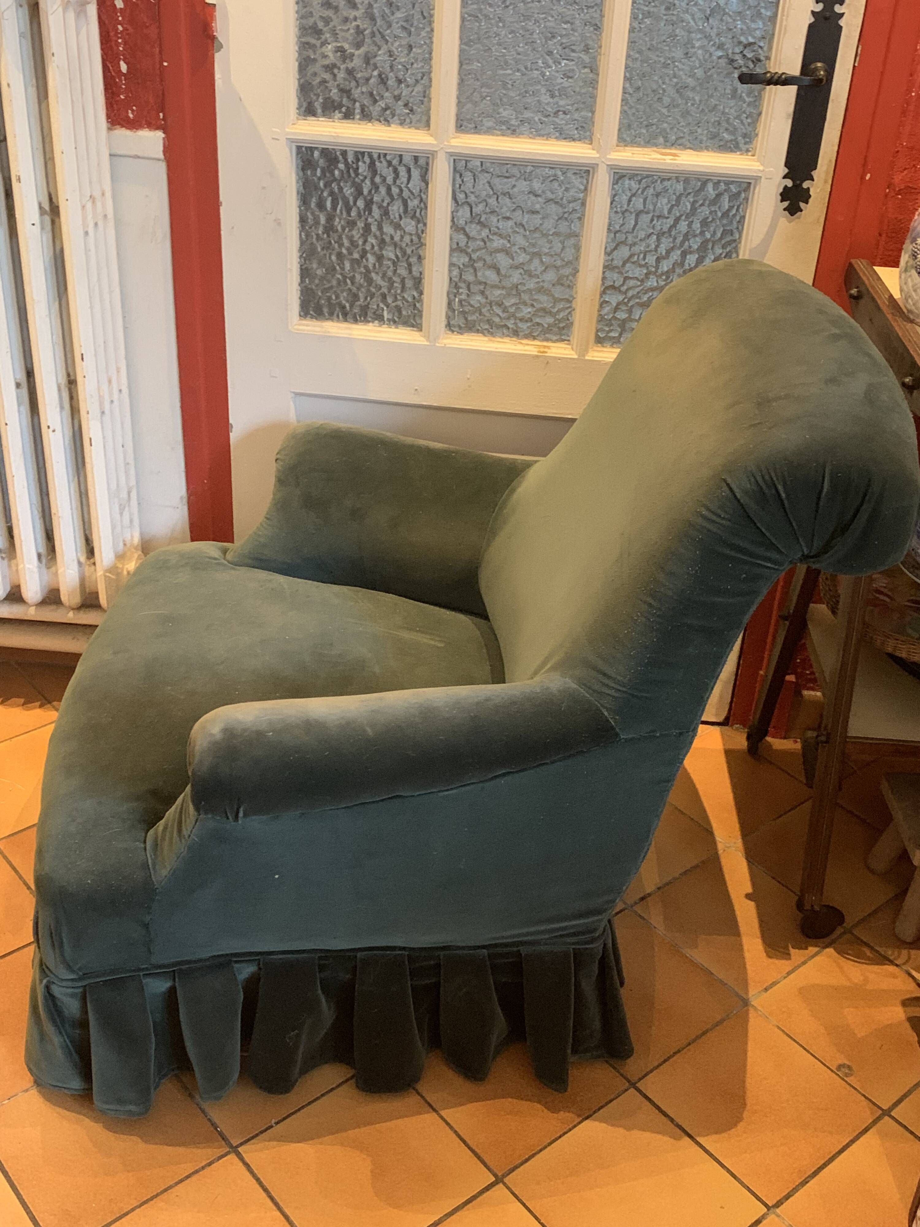Napoleon III toad armchair, upholstered in fir green velvet, antique