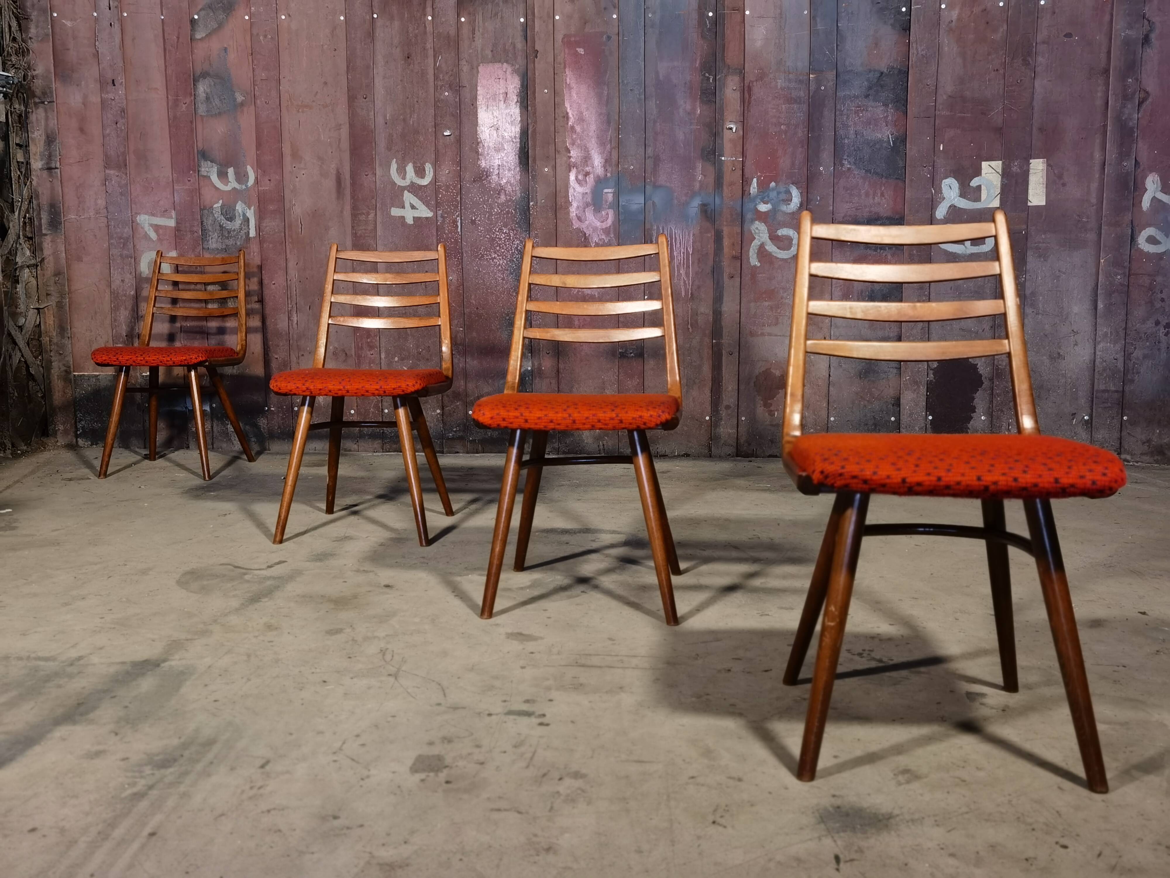 Chaise Ton Tchécoslovaque Jitona Sobesla