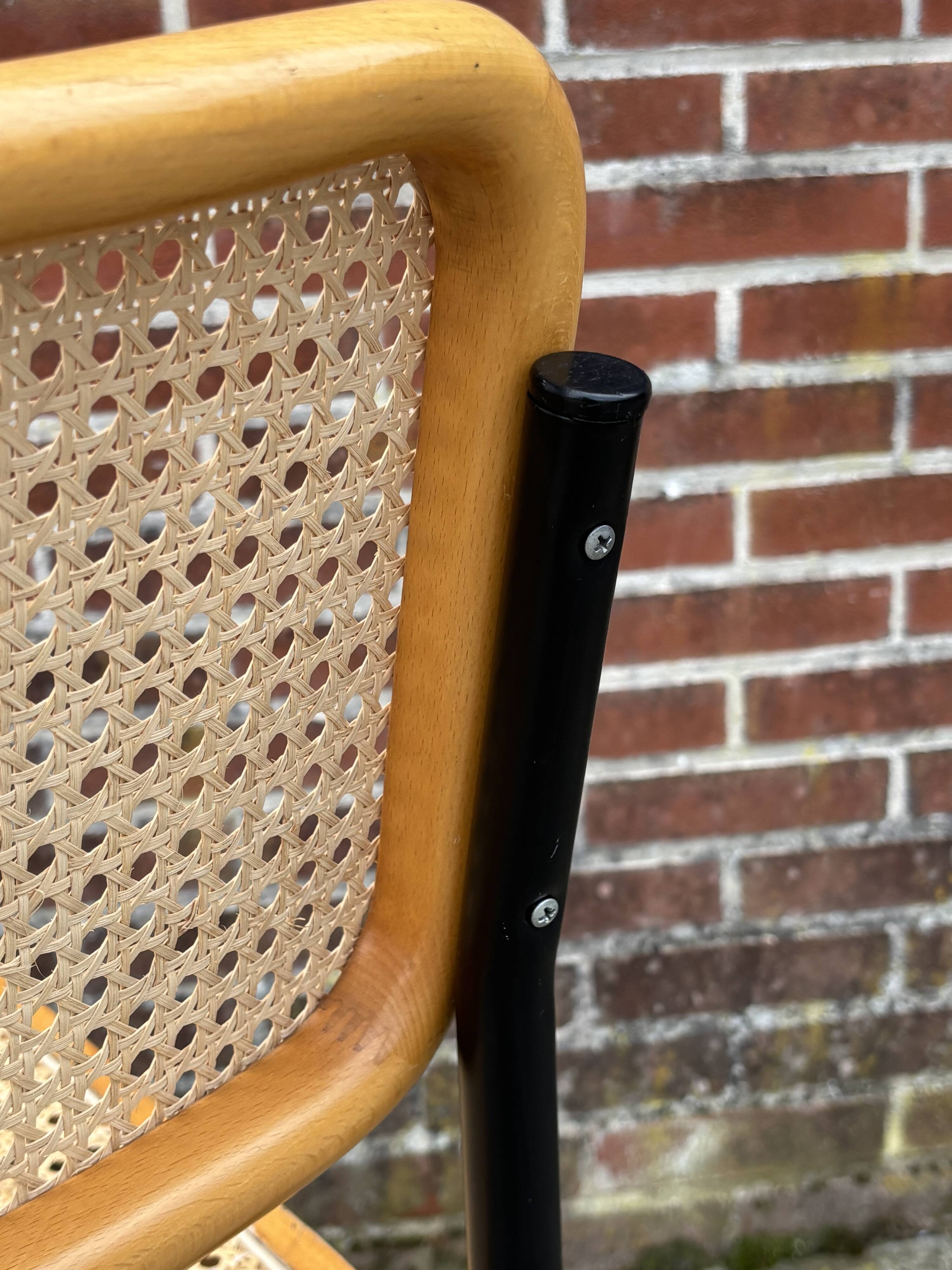 Set of 4 chairs Cesca B32 designed by Marcel Breuer design black frame