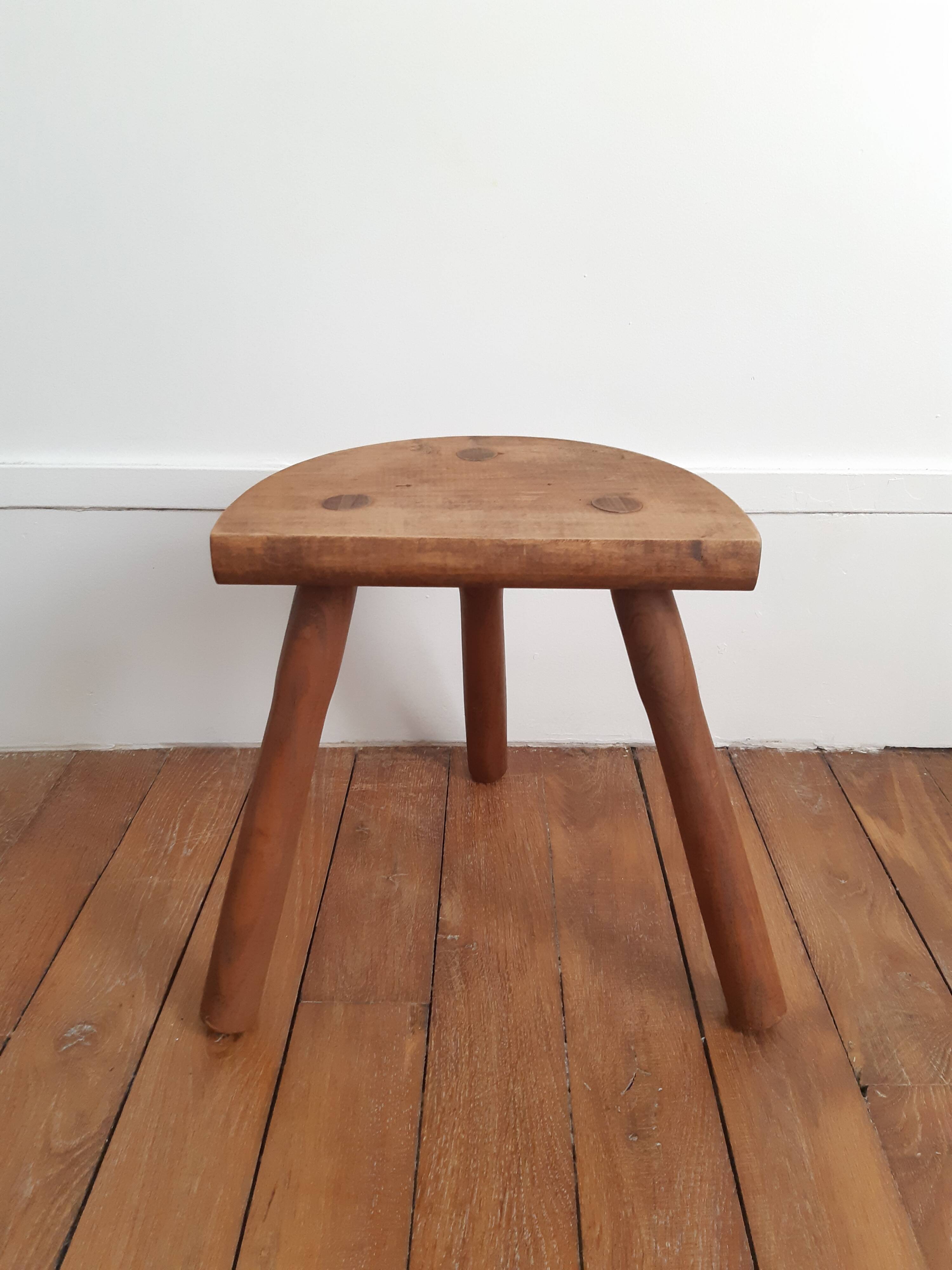 Tripod stool in light wood