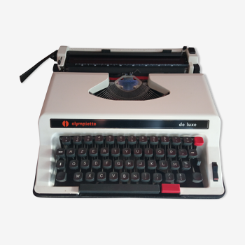 Machine à écrire Olympiette de Luxe de Olympia