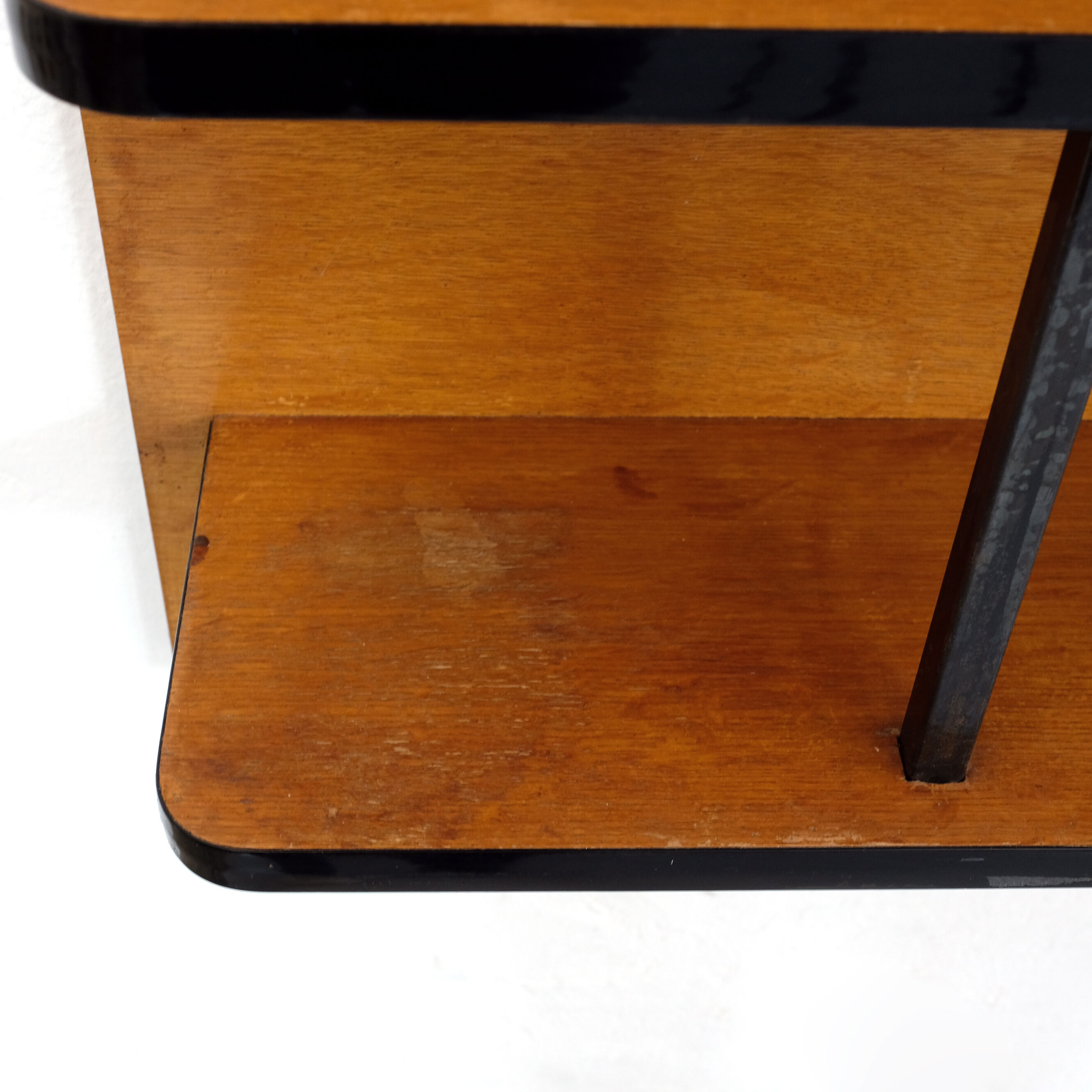 Shelf 1950
