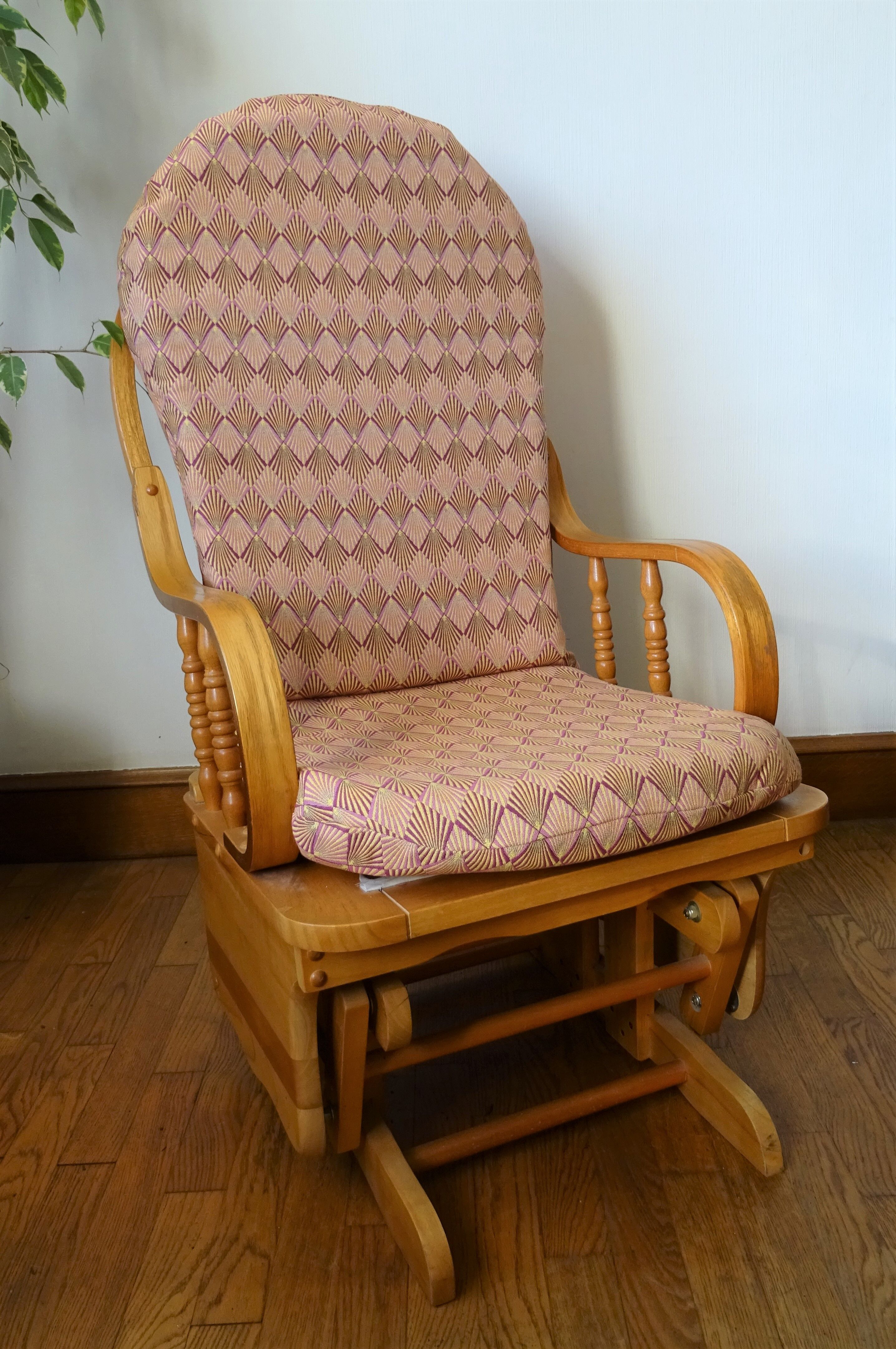 Mechanical Rocking Chair in Pine 1970s